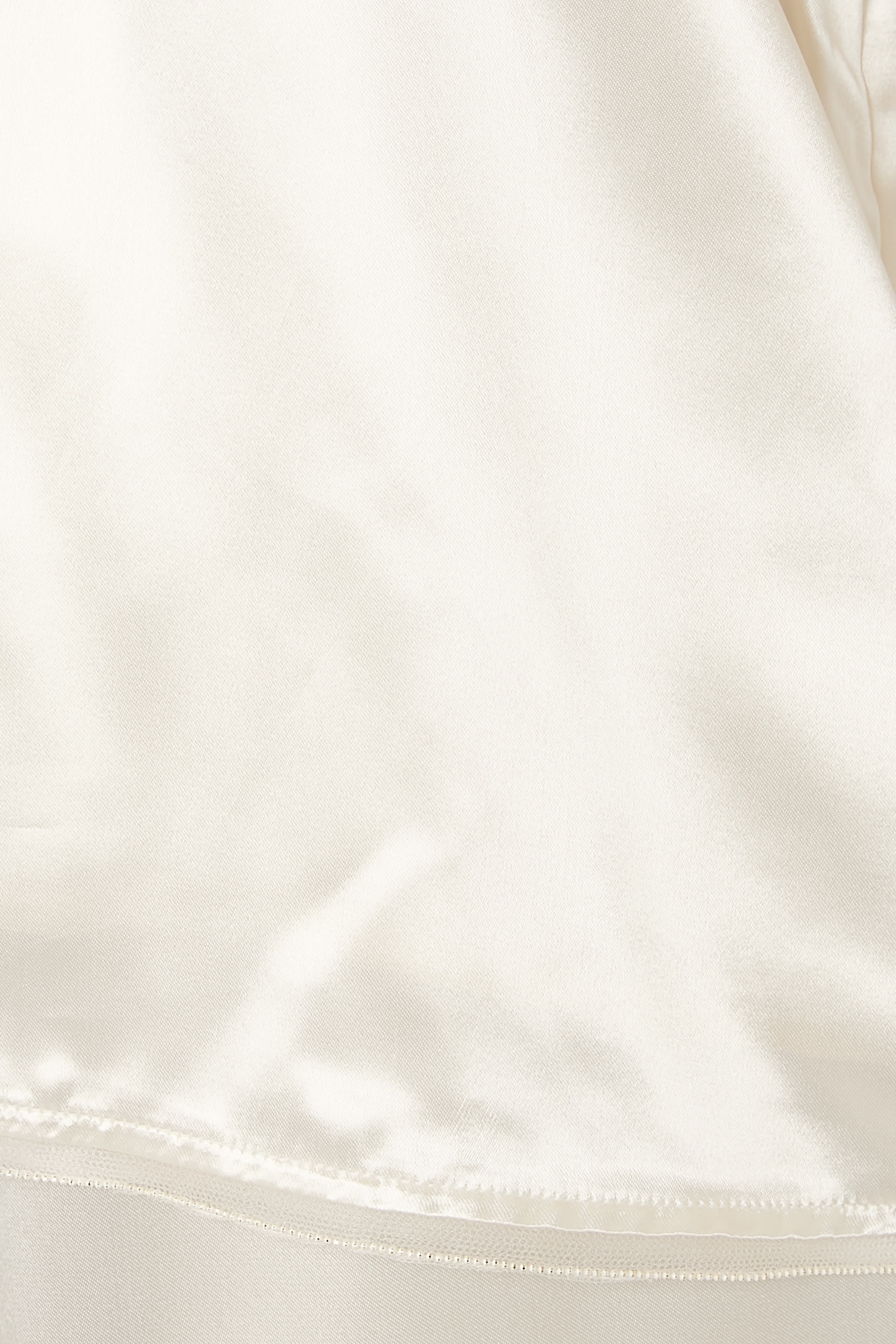 بلوزة لينجري ساتان