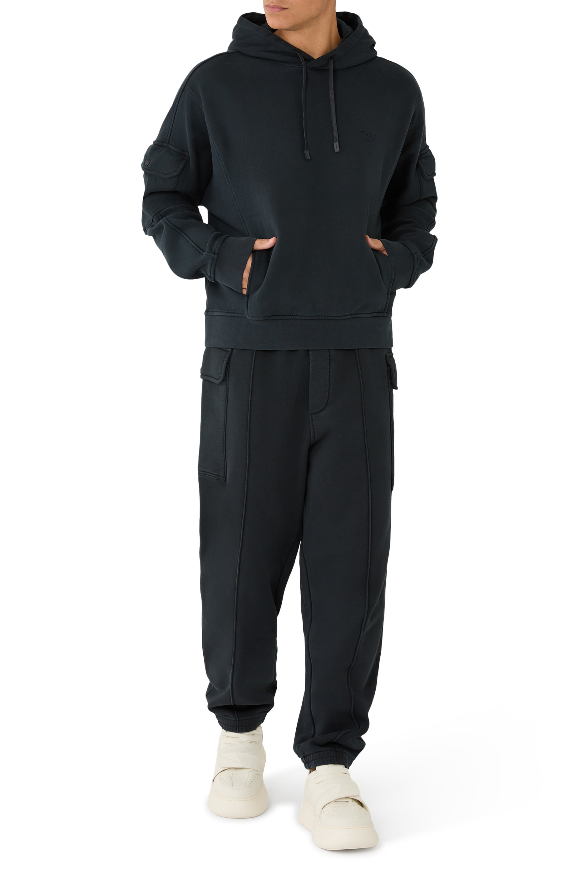 بنطال رياضي برقعة شعار الماركة فرينتش تيري