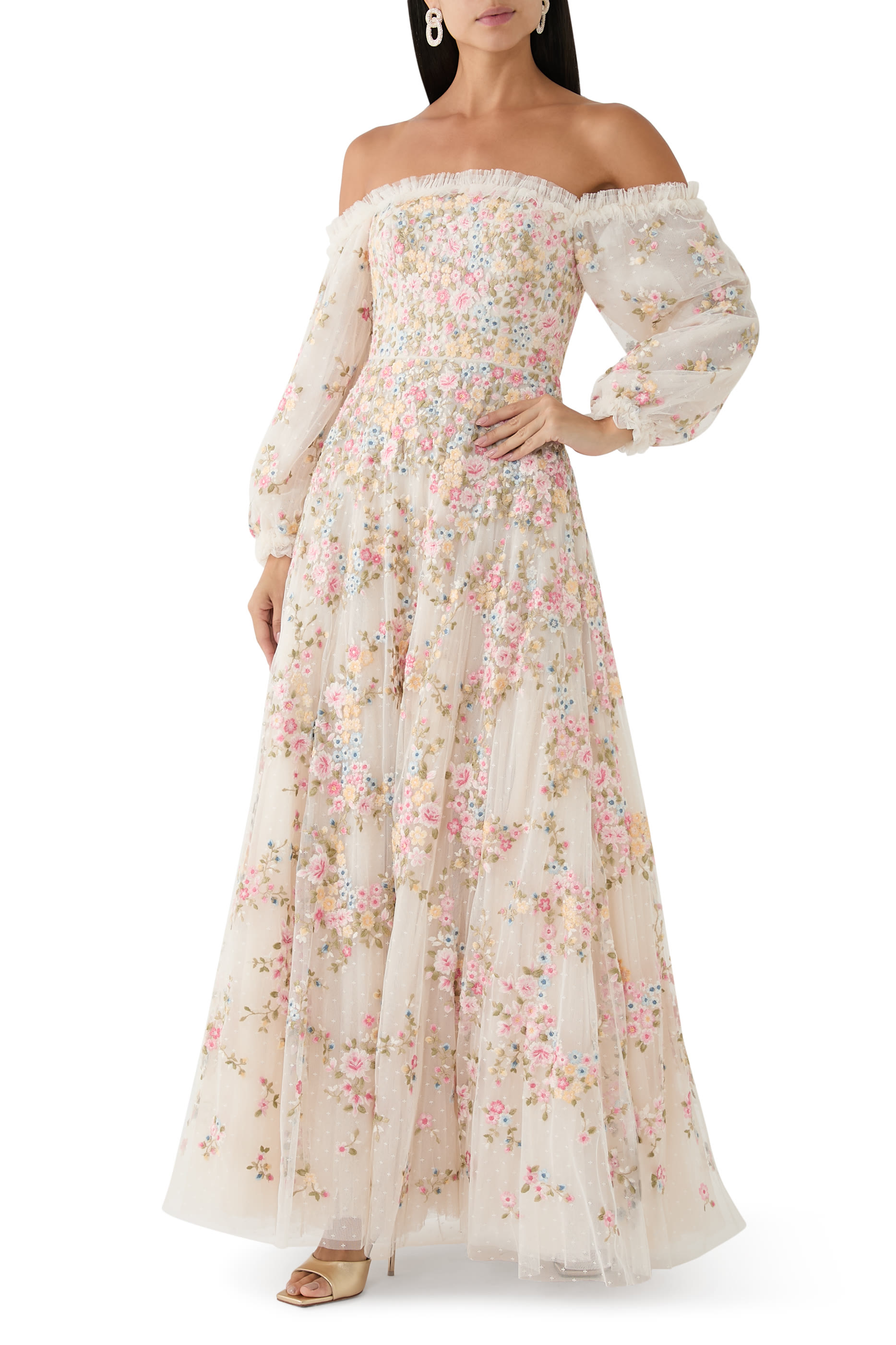 فستان سهرة لوناريا ريث بأكتاف مكشوفة