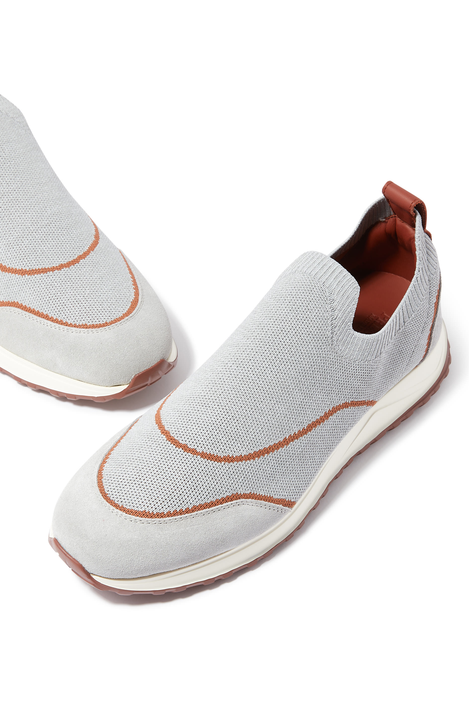 سنيكرز والك اند أكتيف  XL لوكس