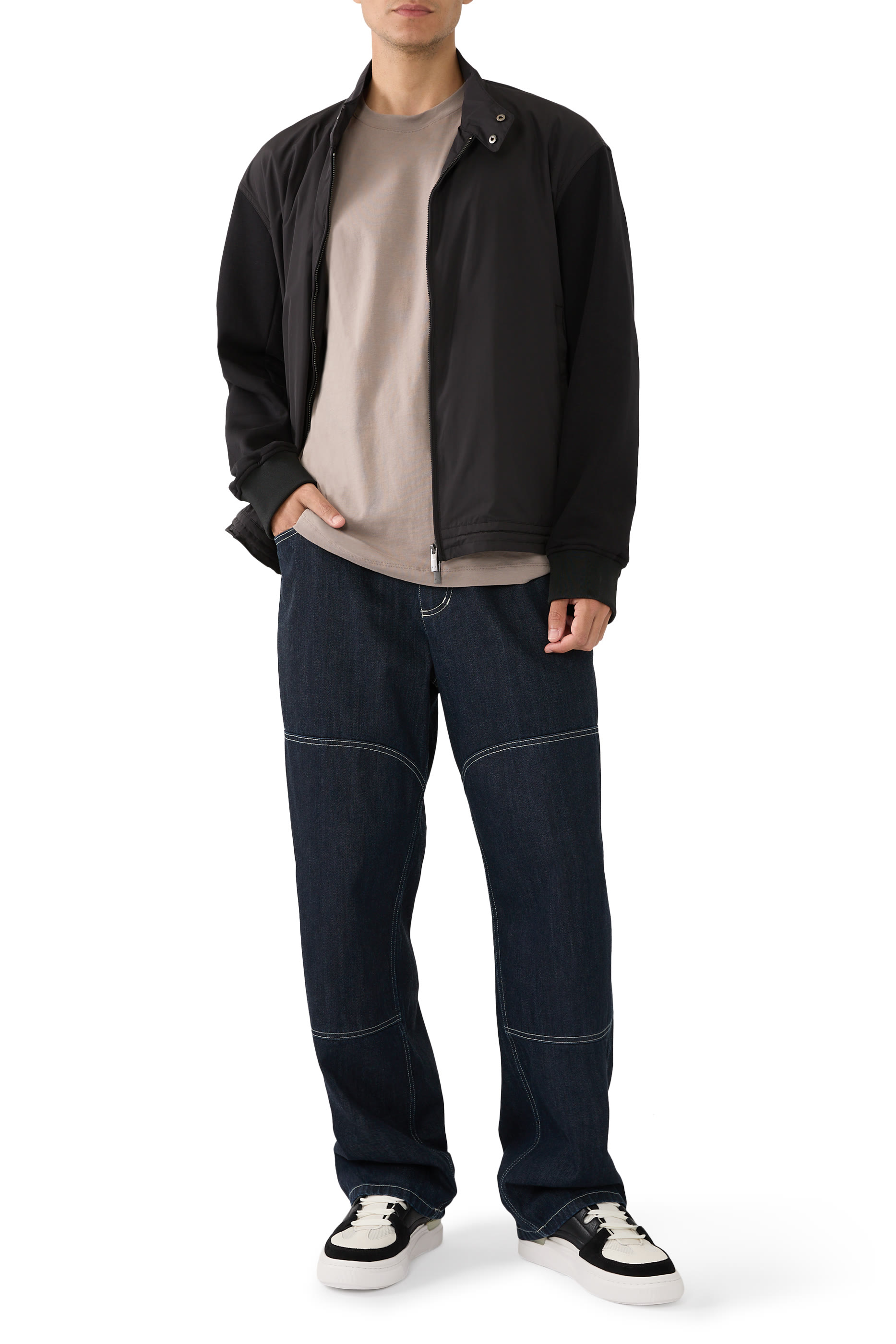 قميص ايكون بشعار الماركة