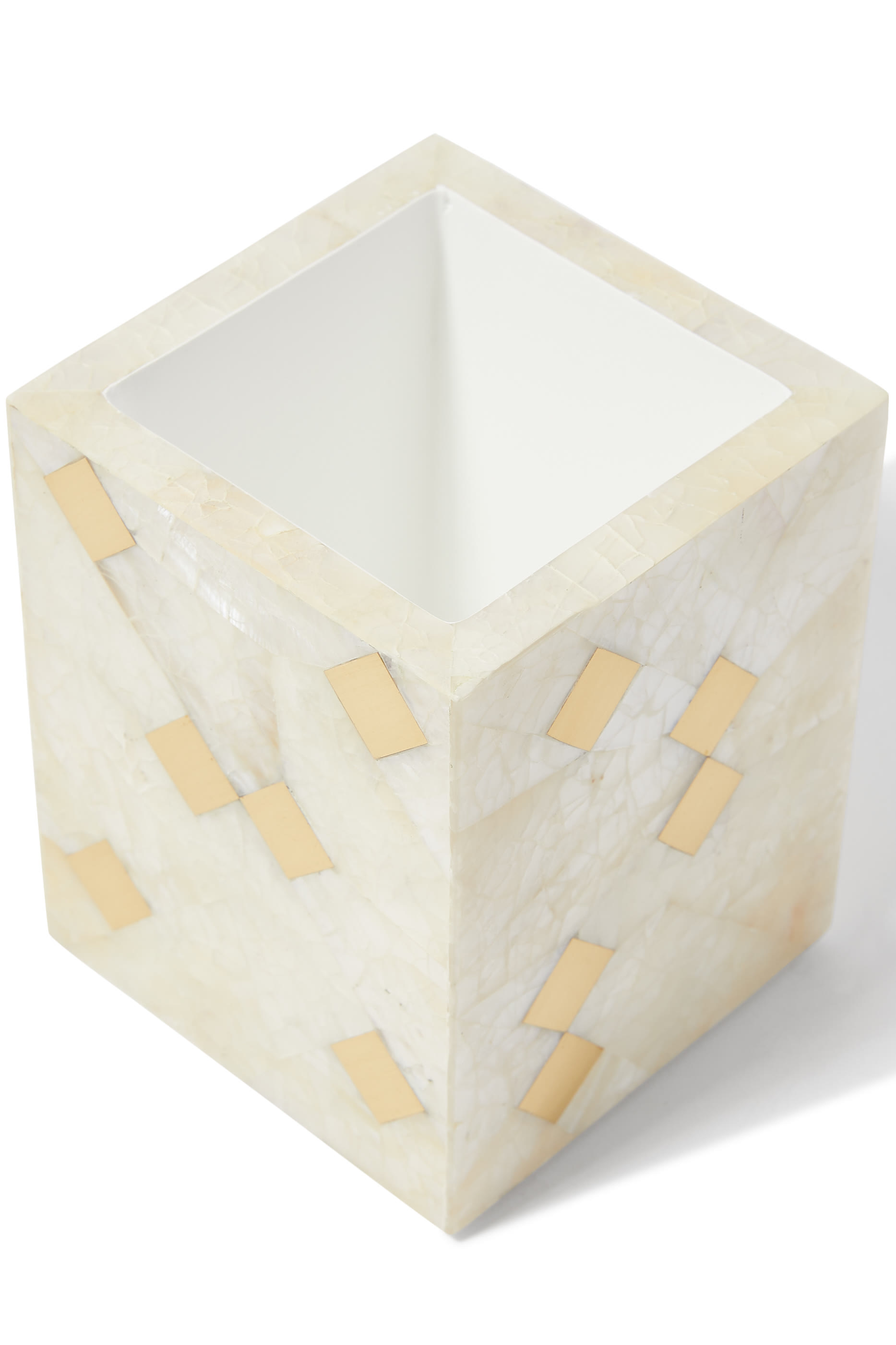 سلة مهملات رخام