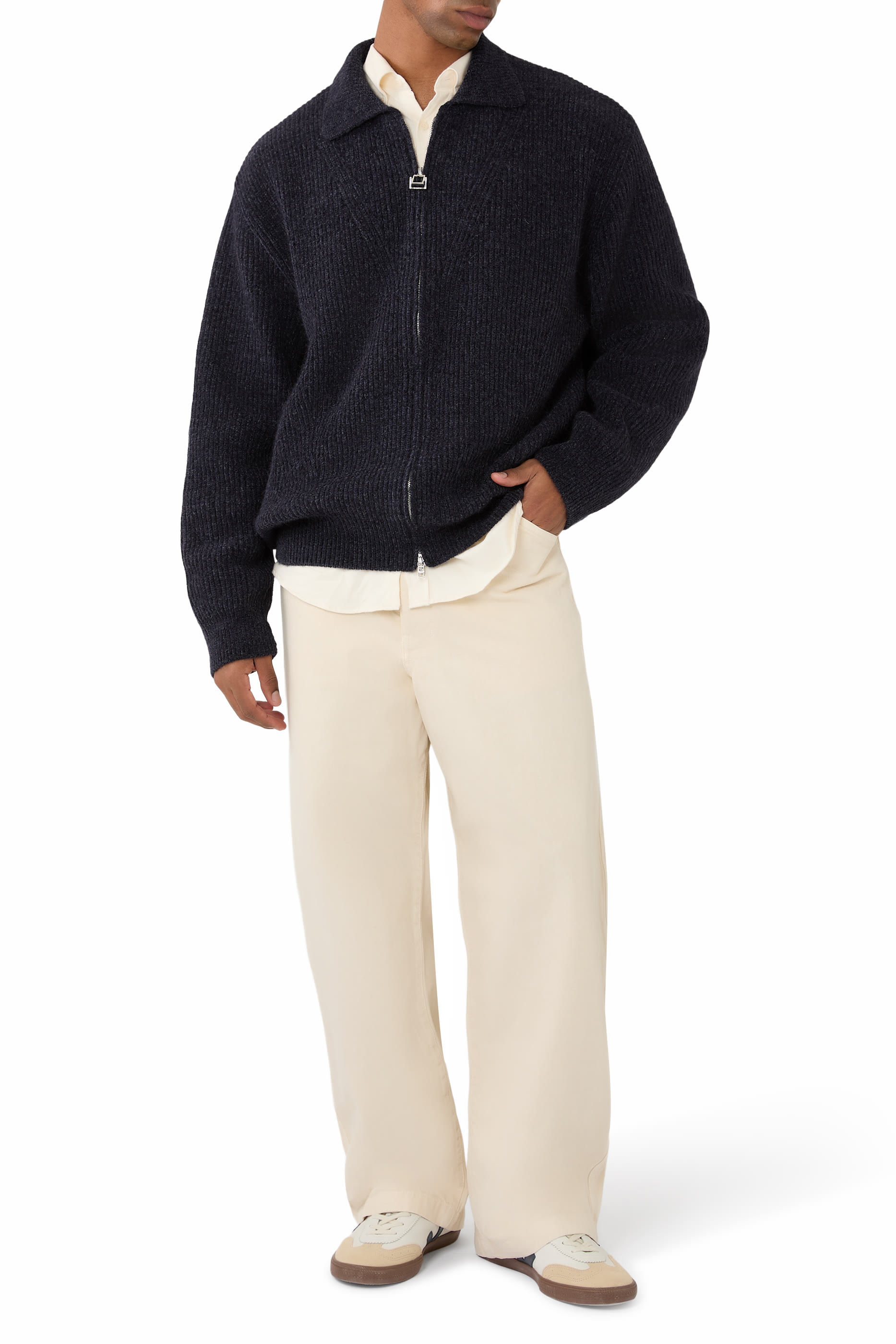 بنطال ويرك وير بقصة طويلة