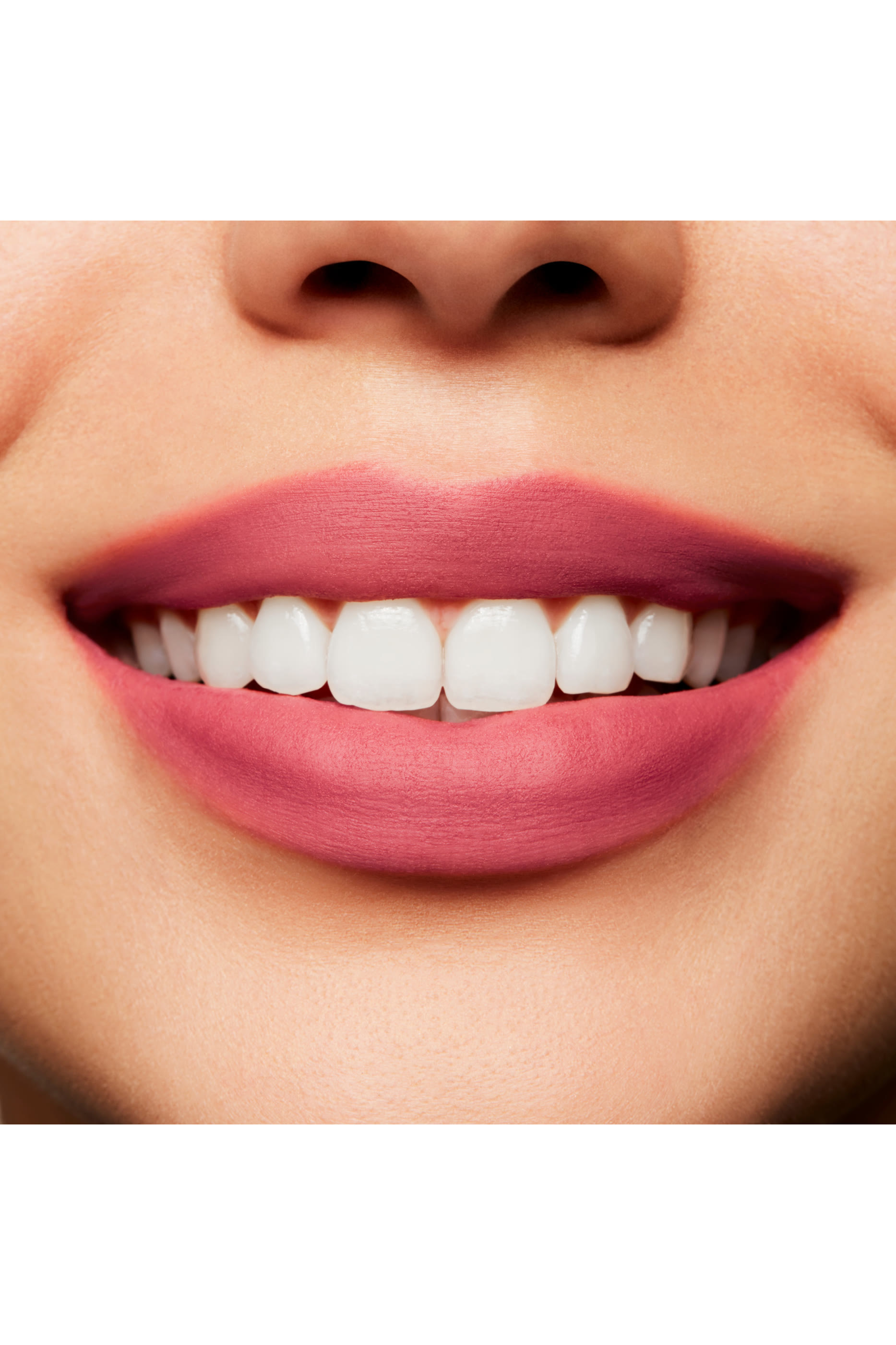 أحمر شفاه باودر كيس سائل