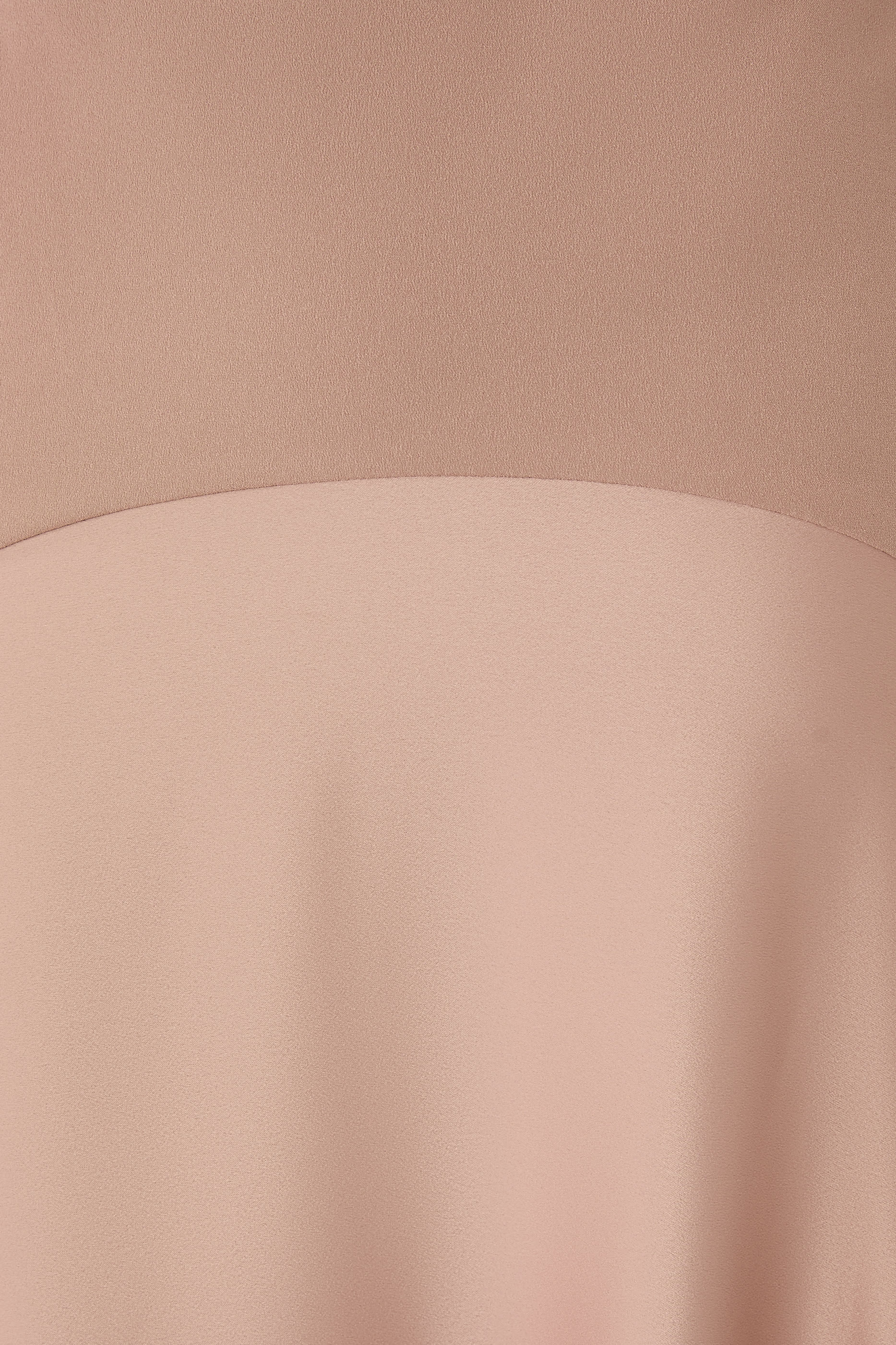 فستان اليساندرا طويل