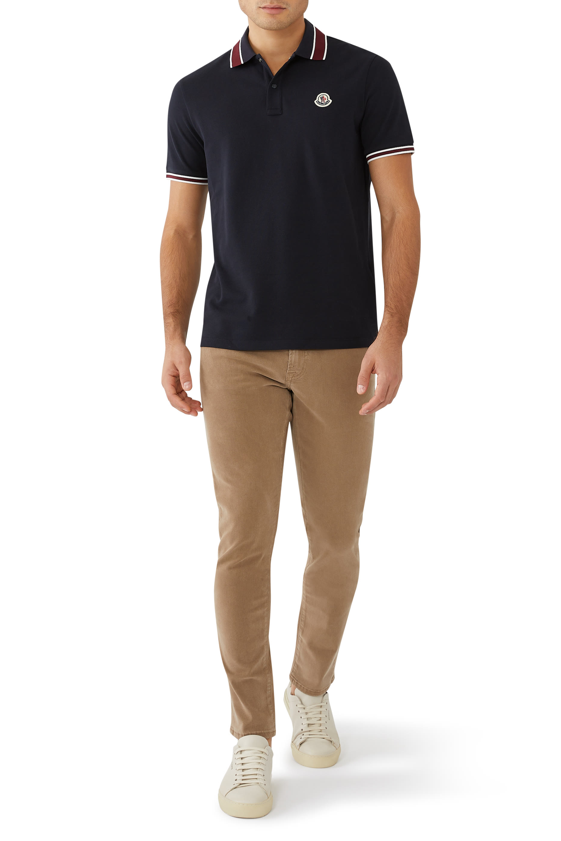 قميص بولو برقعة شعار الماركة