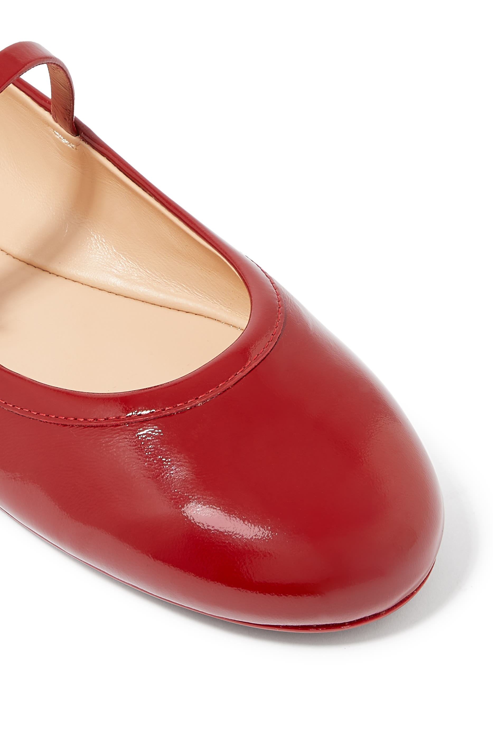 حذاء بالرينا كارلا بنعل مسطح