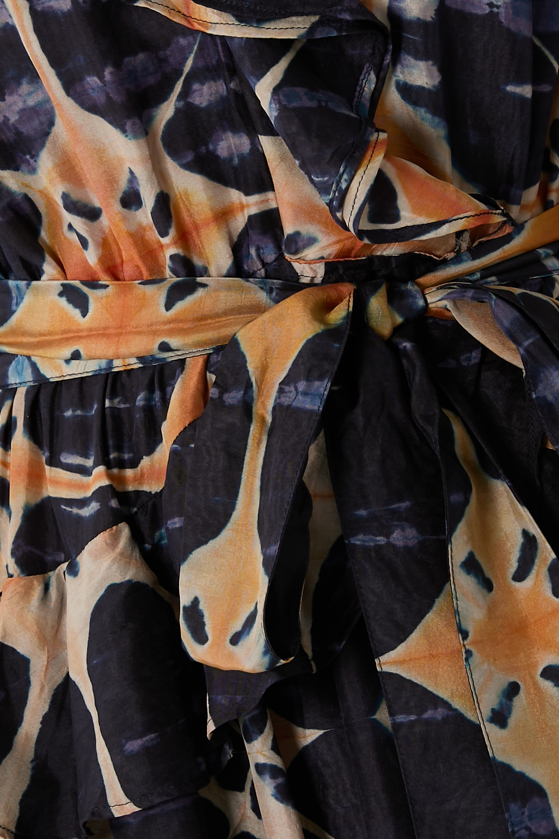 فستان تيدا متوسط الطول بأكمام قصيرة