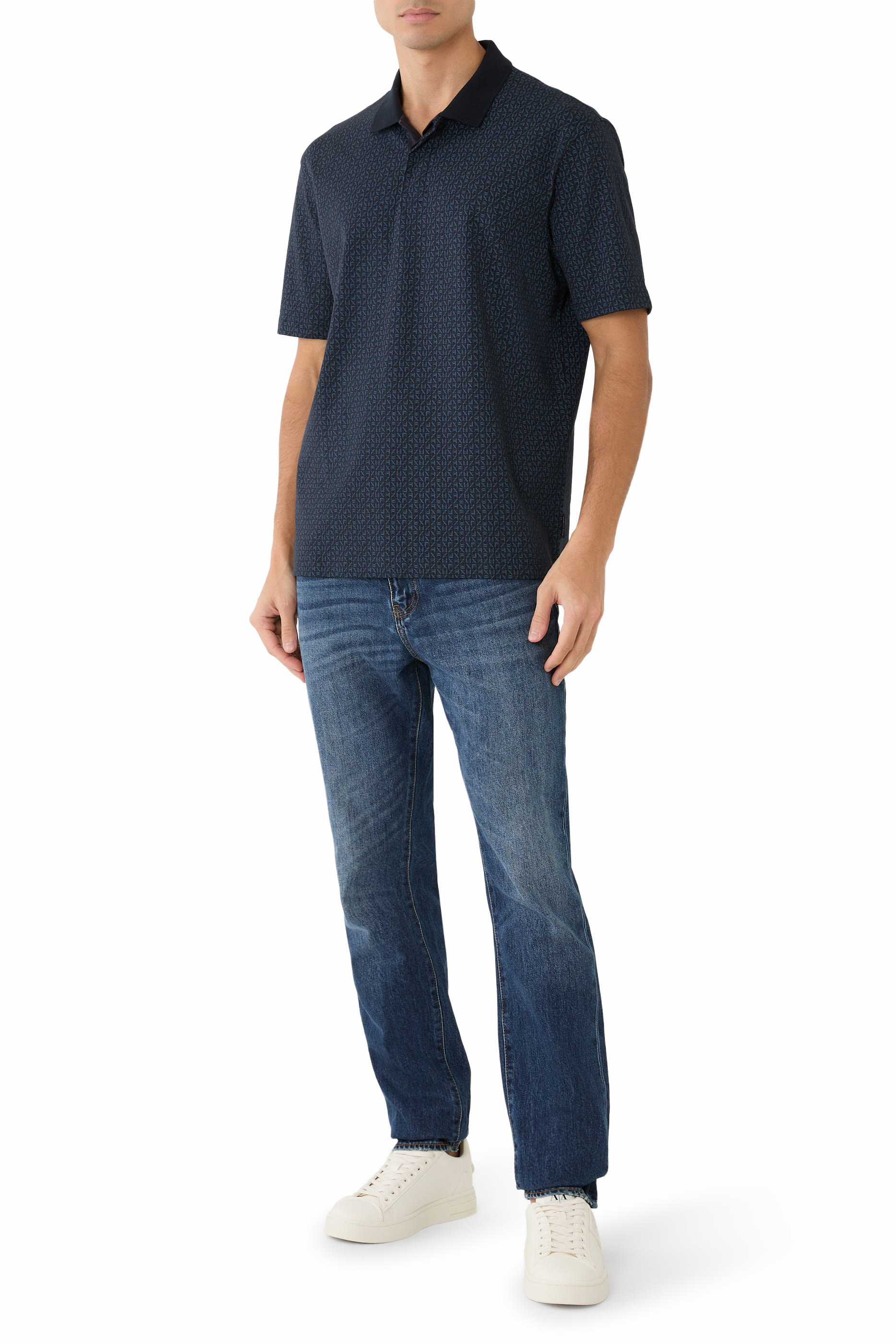 قميص بولو بأكمام قصيرة