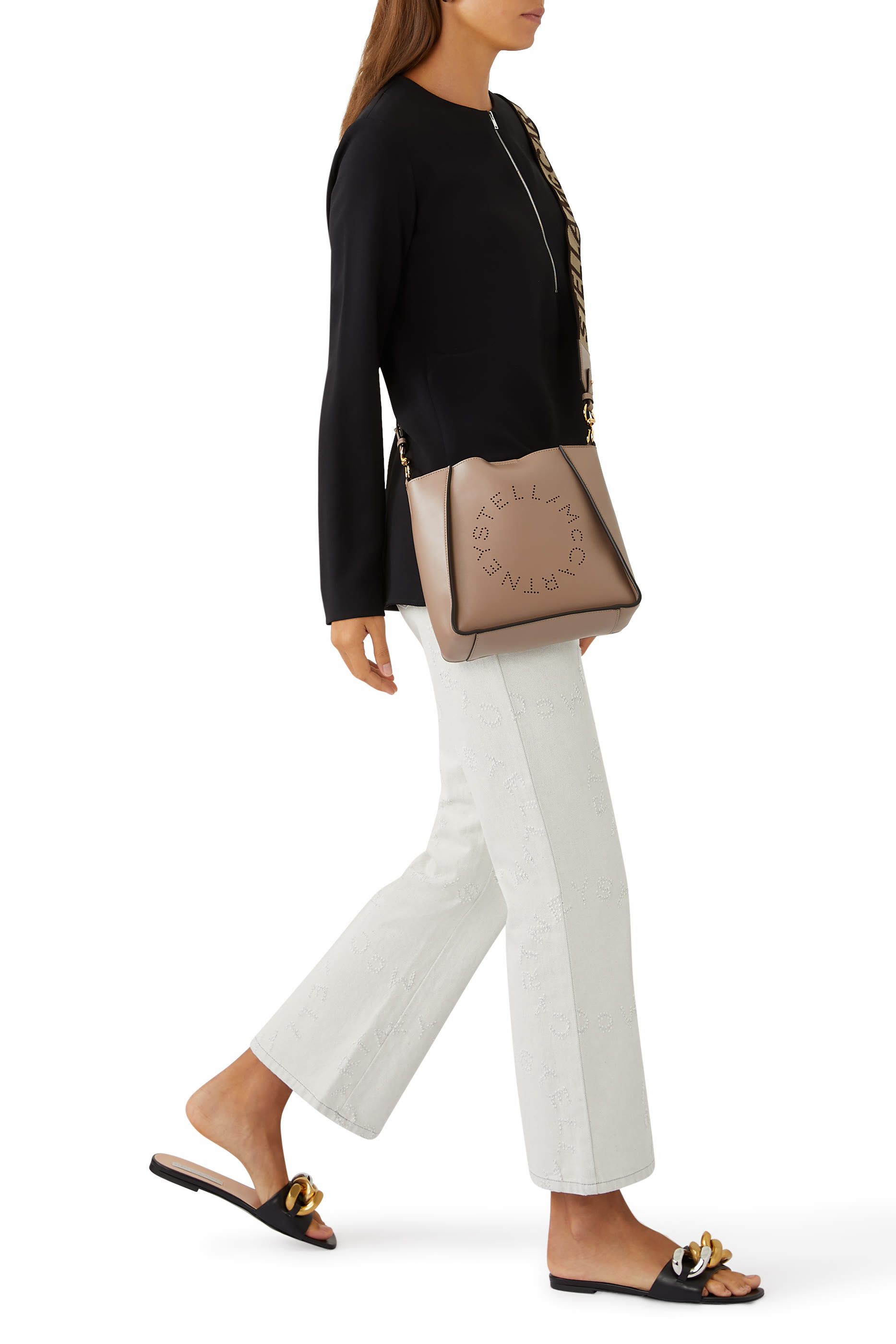 حقيبة كروس بودي صغيرة بشعار الماركة حقيبة كروس بودي صغيرة بشعار الماركة