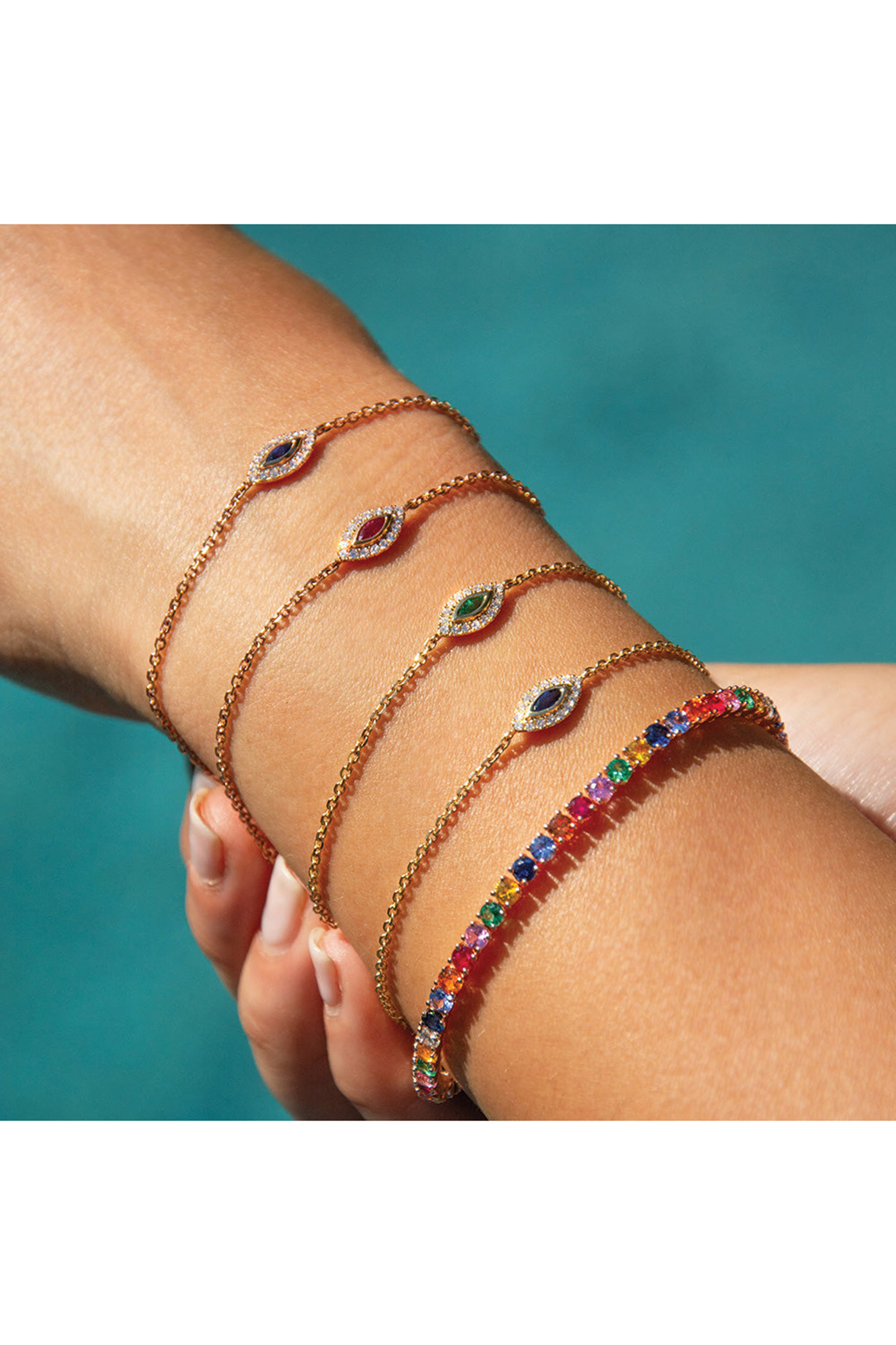  سوار سلسلة بحلية عين حسود مرصعة بماس وزمرد، ذهب أصفر عيار 18