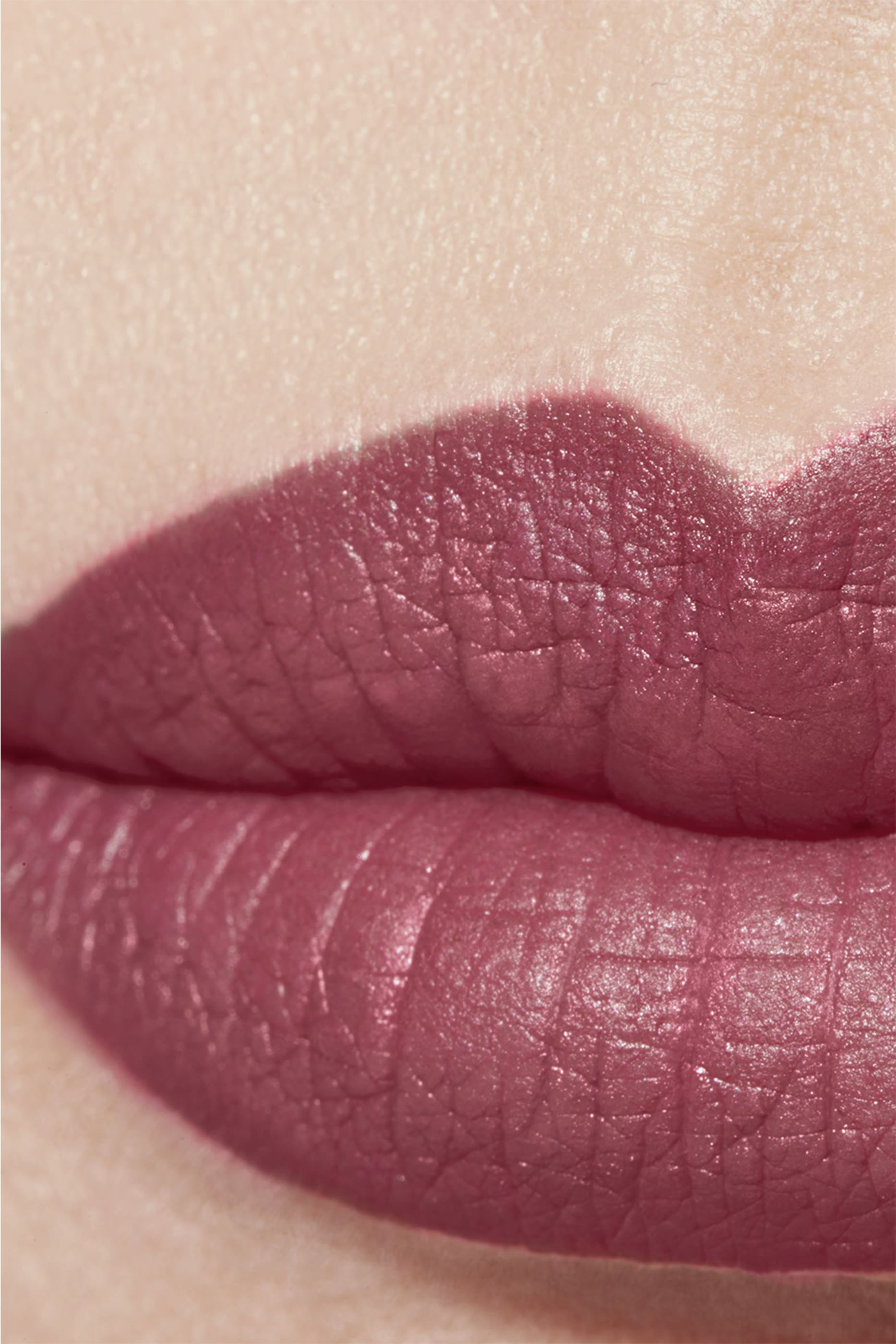 أحمر شفاه Rouge Allure Velvet