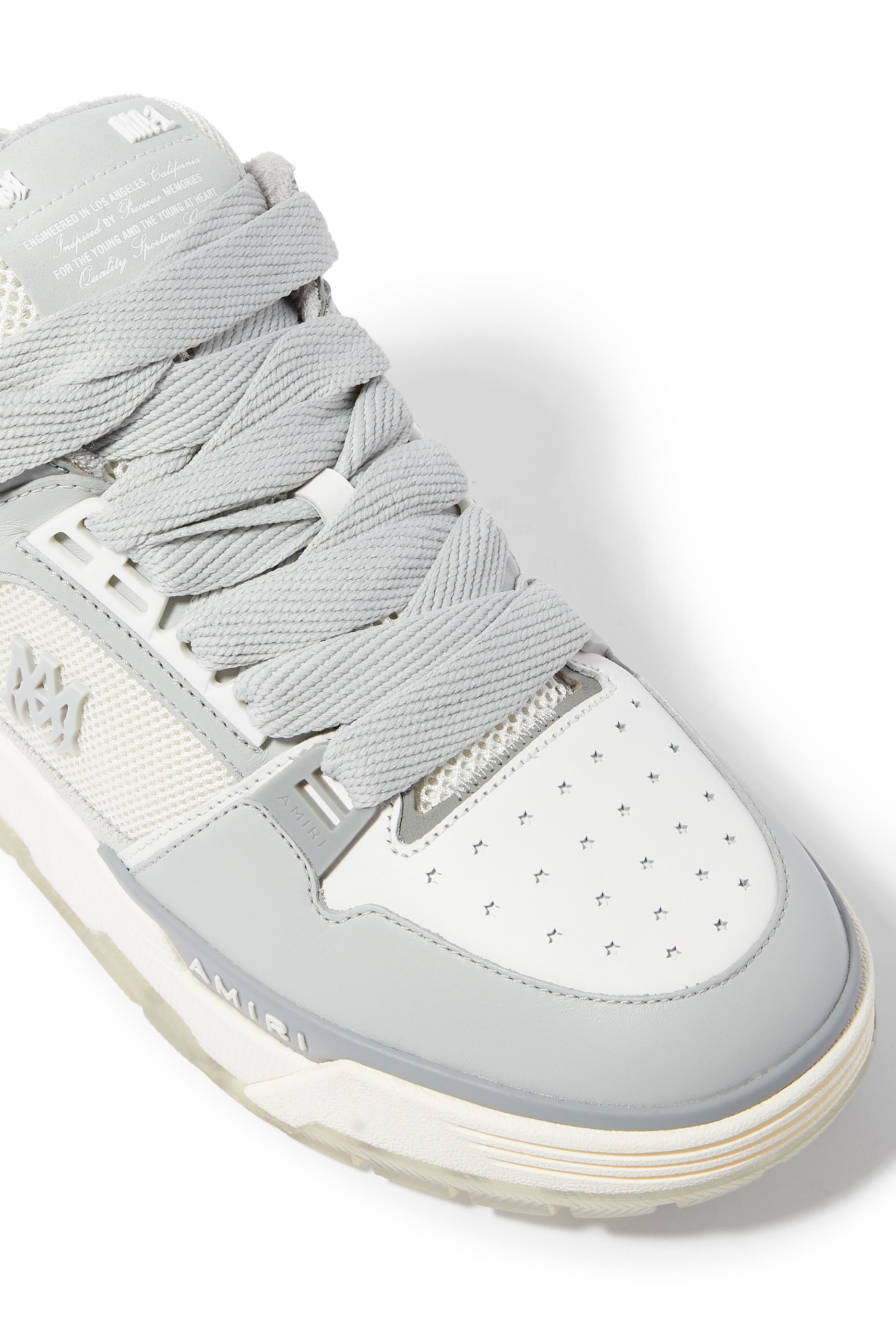 سنيكرز ام ايه-1