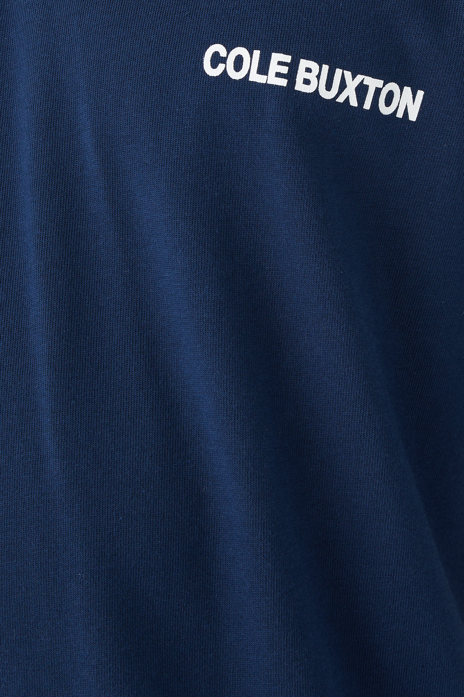 تيشيرت سي بي من تشكيلة الملابس الرياضية