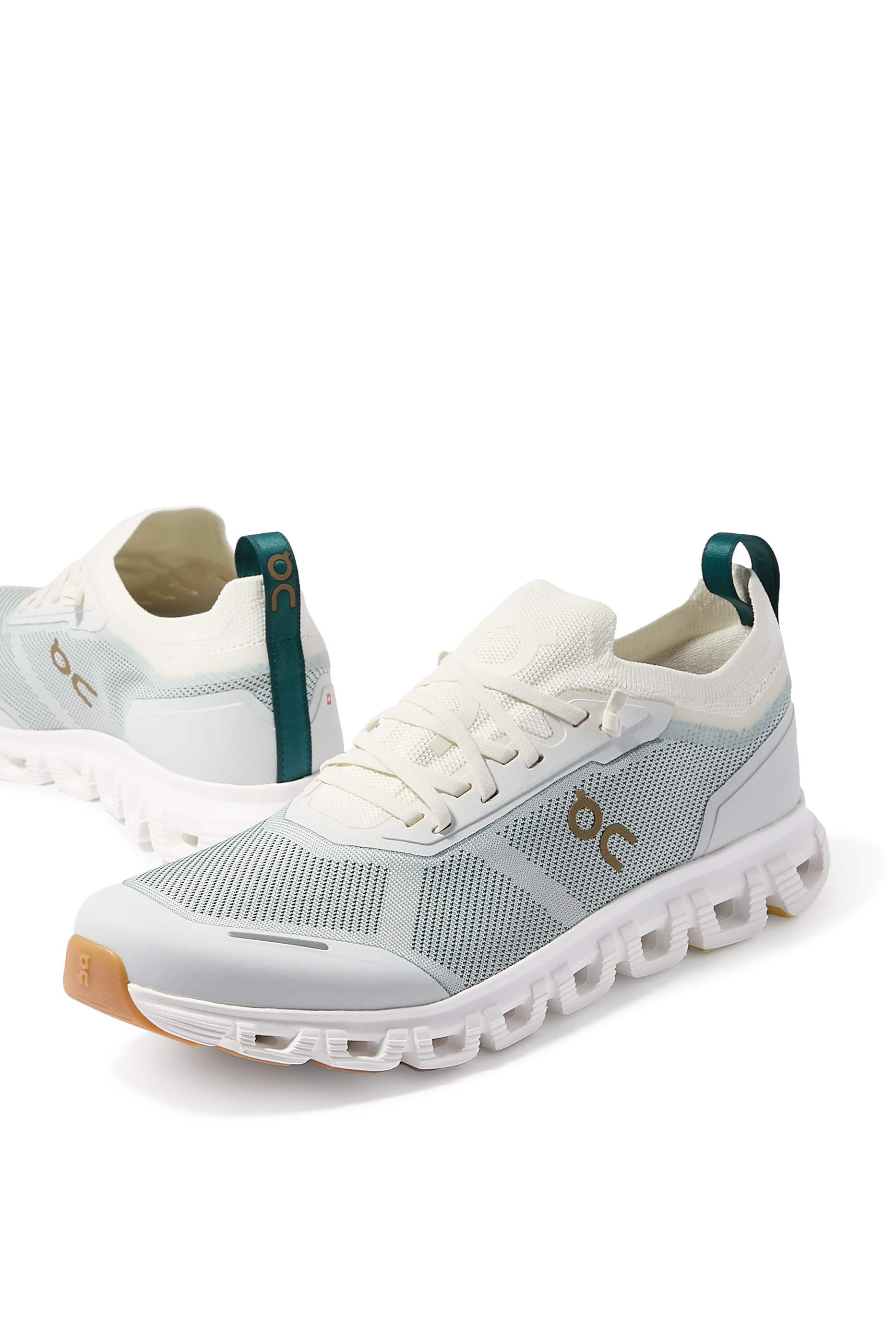 سنيكرز كلاود 6 فيرسا للرجال