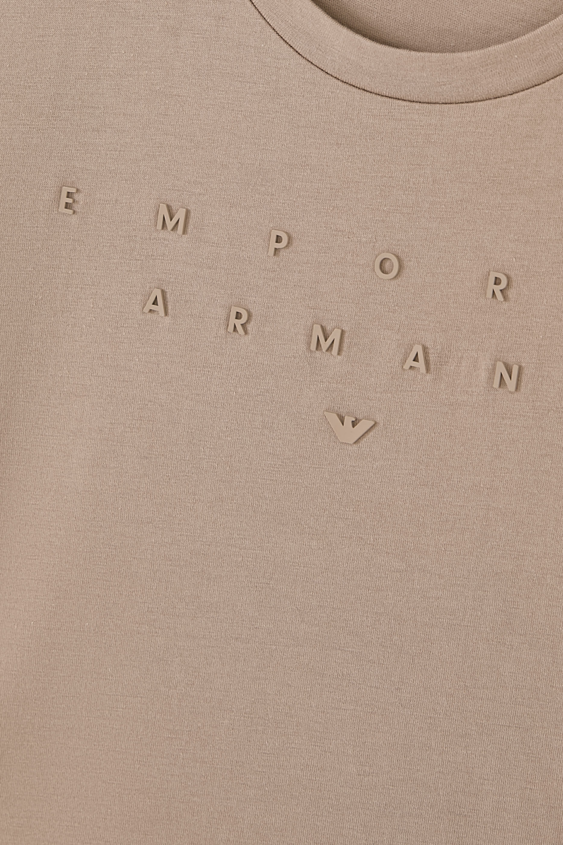 تيشيرت بشعار الماركة للأطفال null