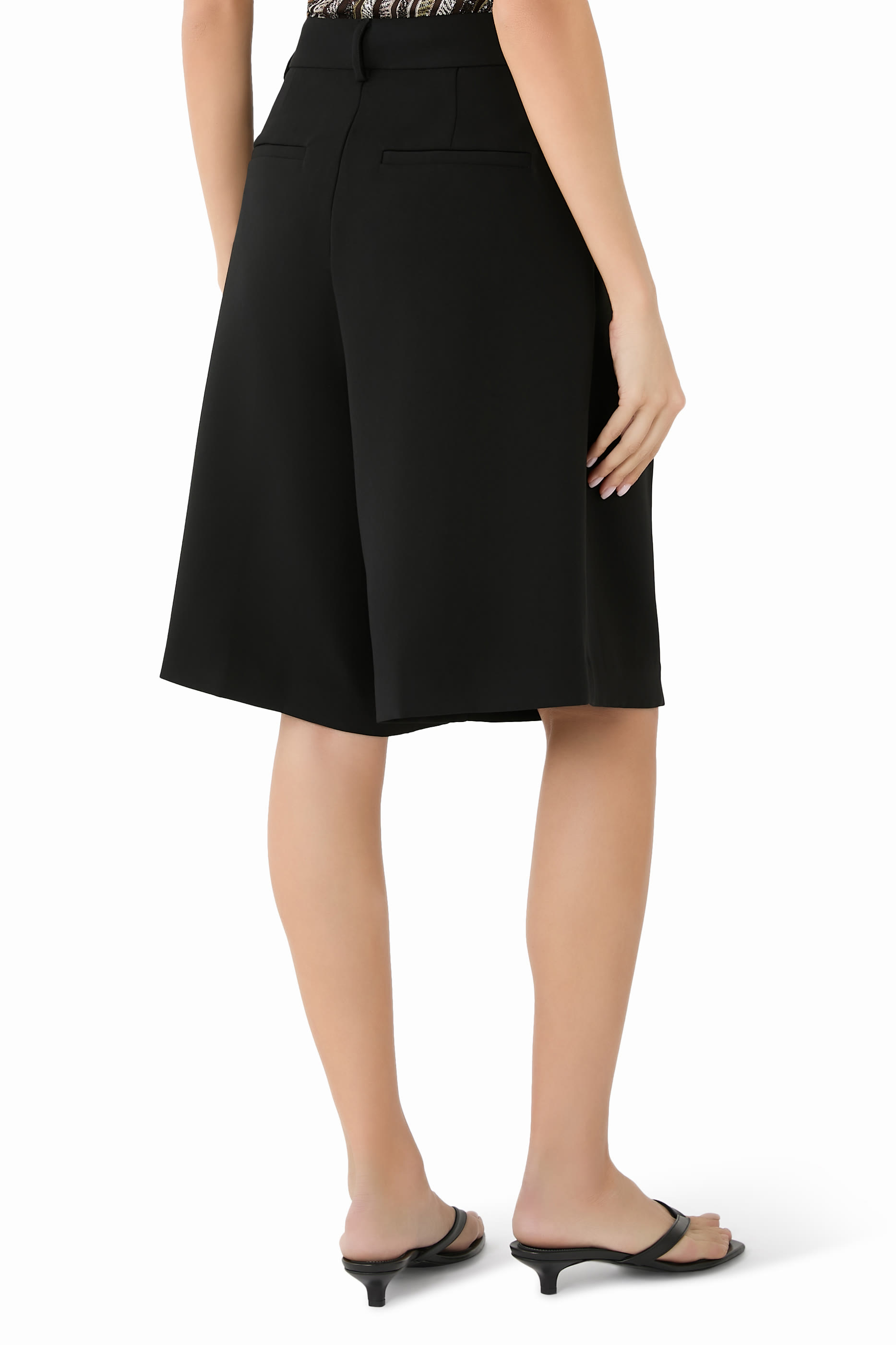 شورت بدلة لوكس طويل