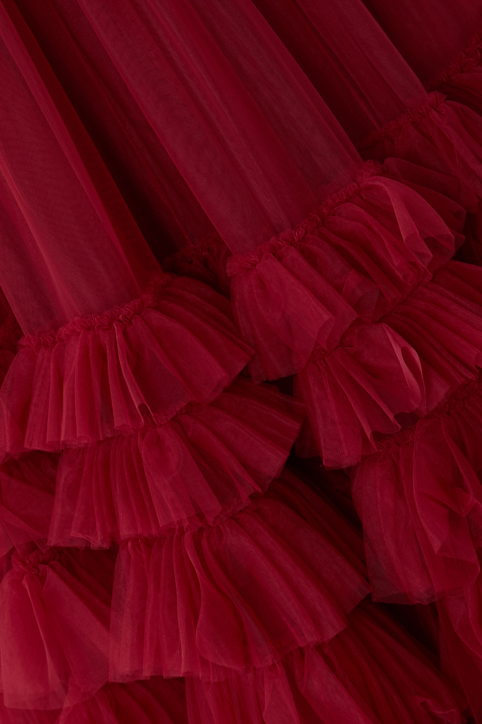 فستان سهرة سارة