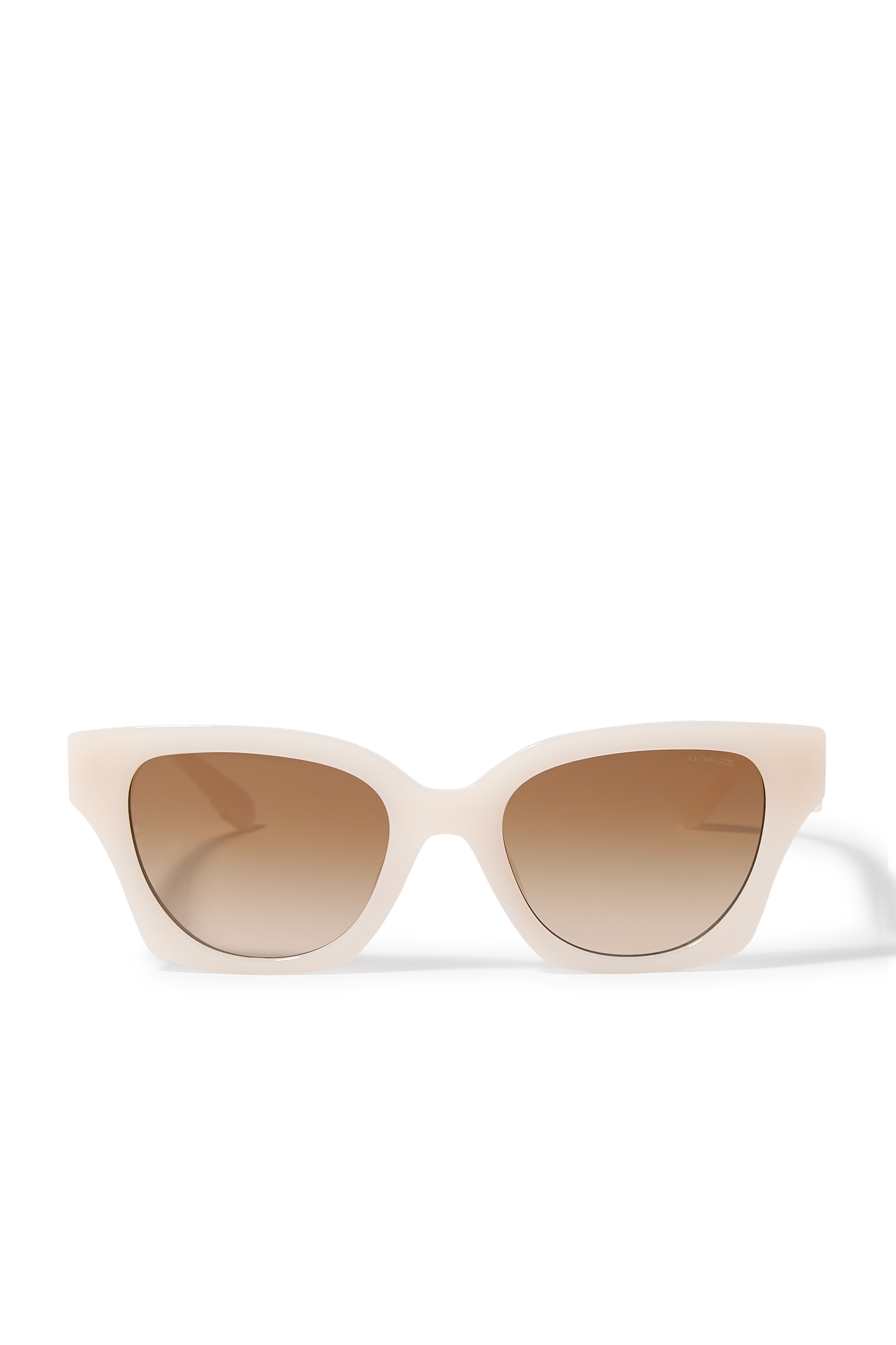 نظارة شمسية تابي بتفاصيل مبطنة وإطار D