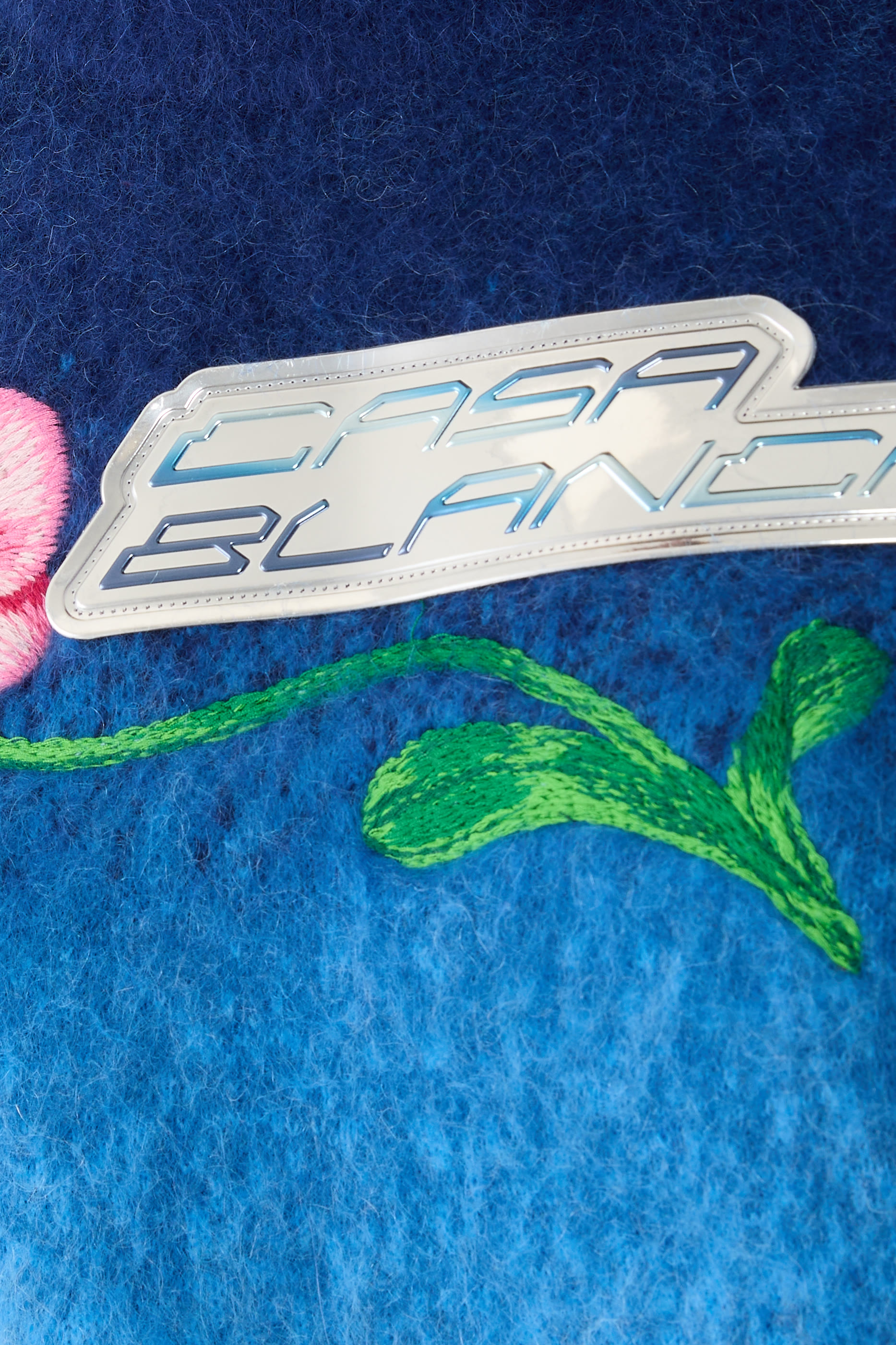 سويت شيرت بلون متدرج بنقشة زهرة الأوركيد