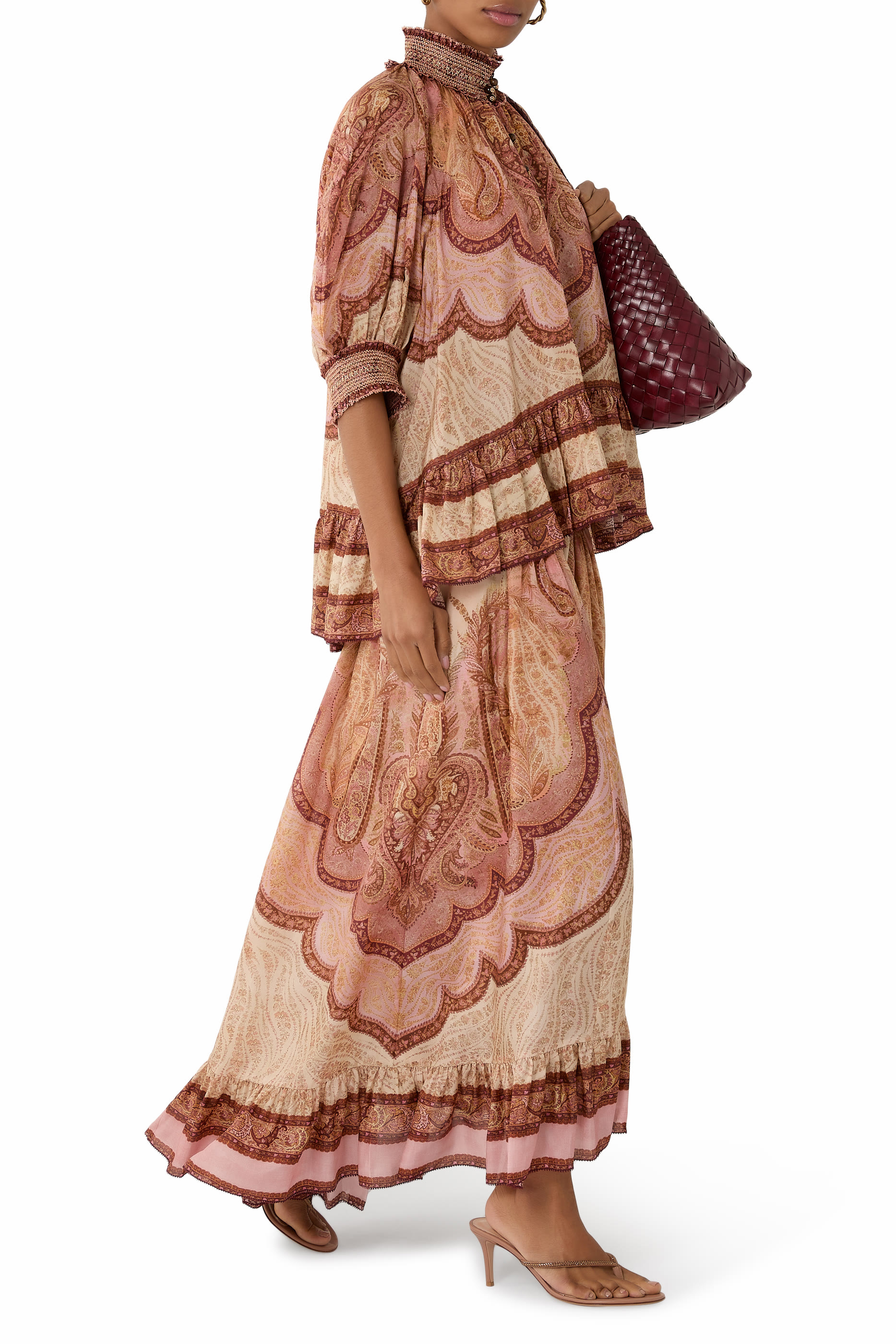 بلوزة واندرلاست بكشكش