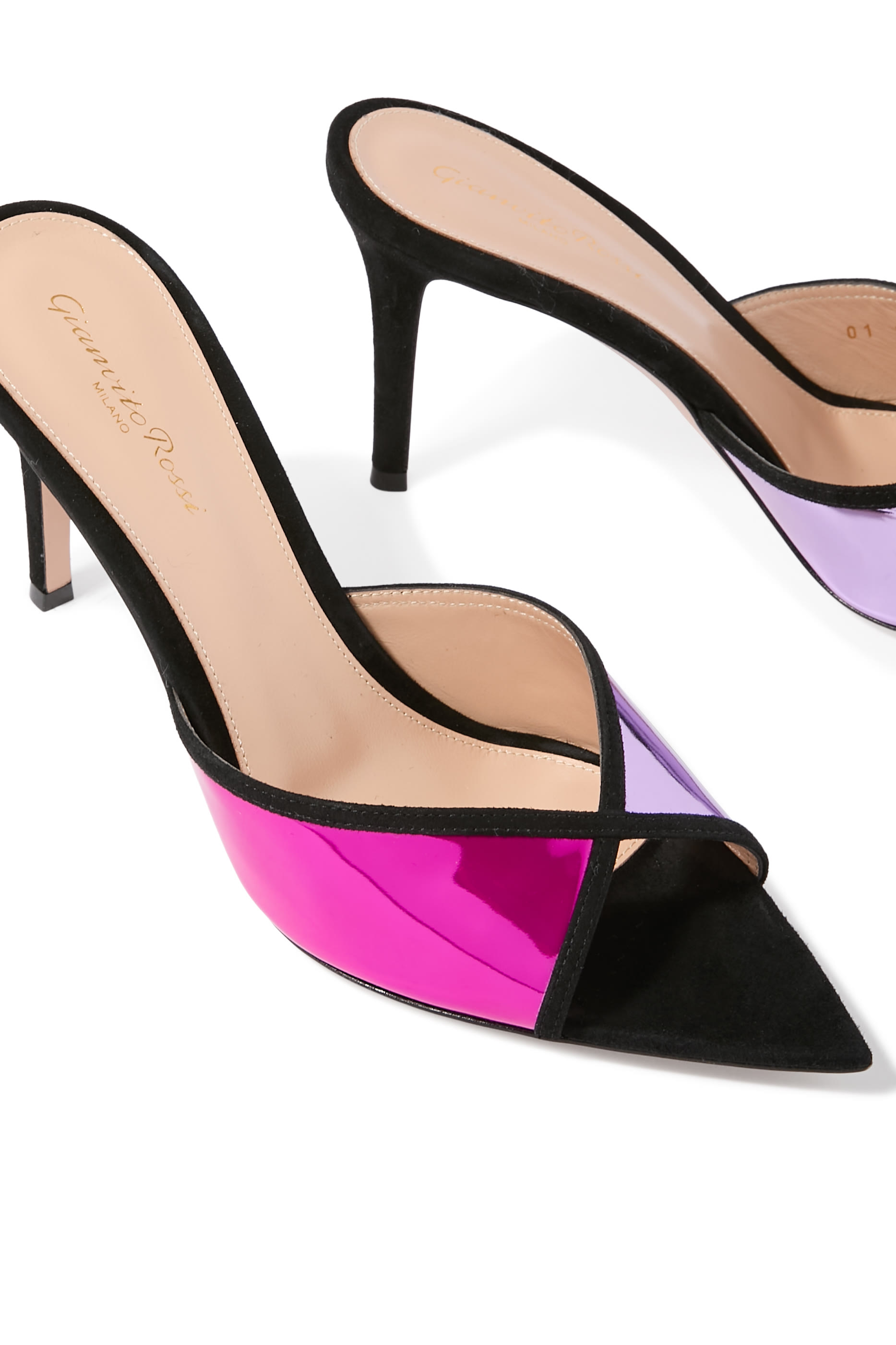 حذاء كونفيتي 85 مفتوح من الخلف