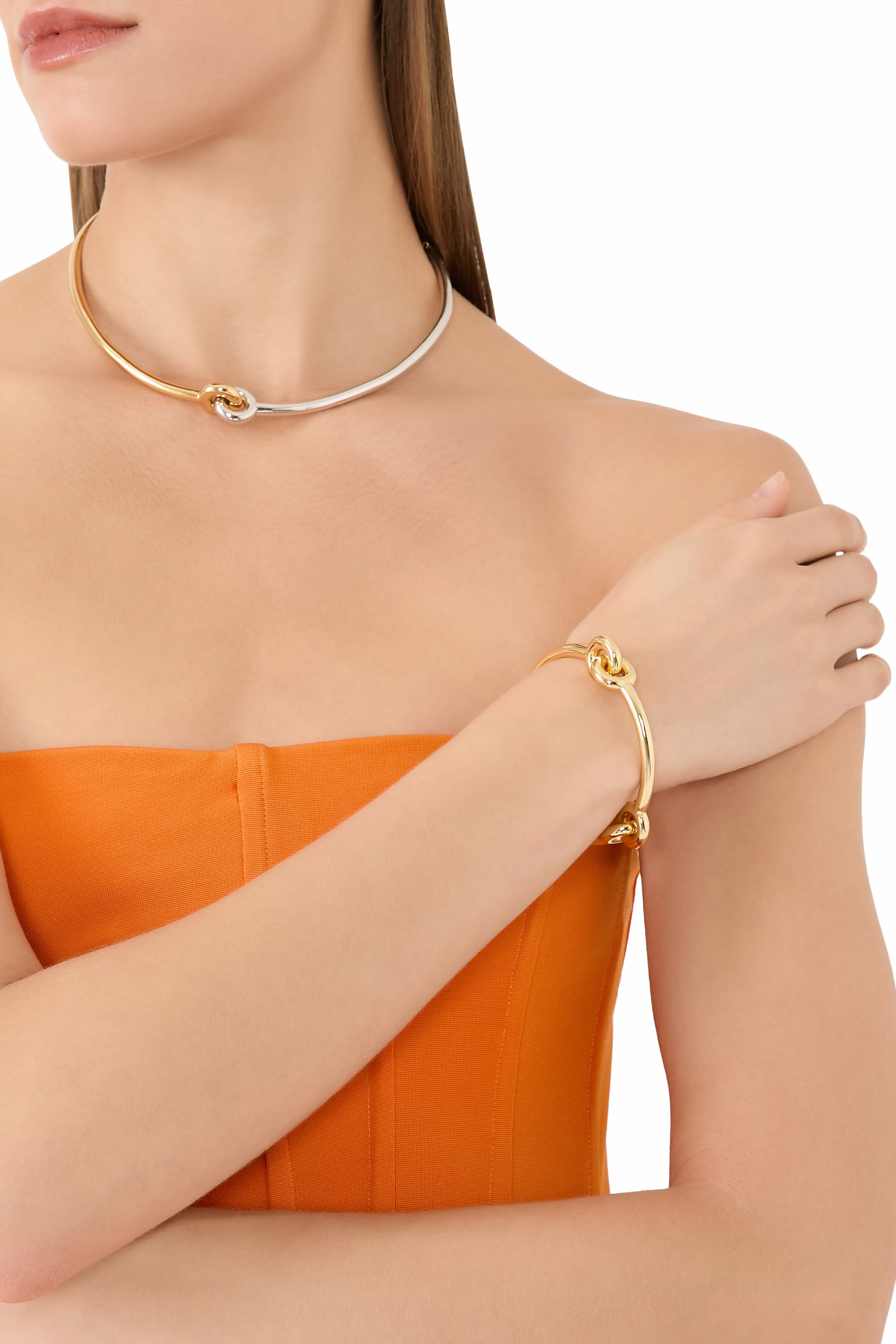 سوار بتصميم متداخل