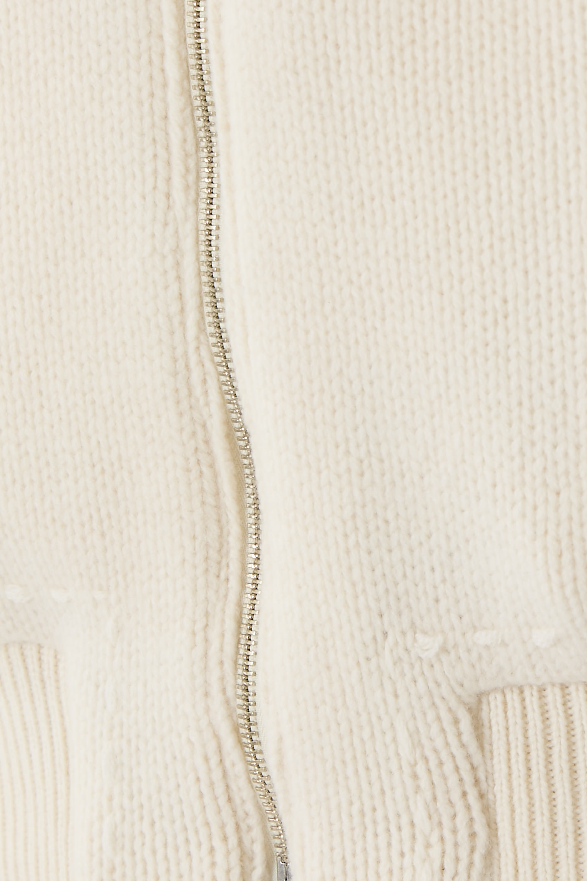 جاكيت بومبر منسوج بحياكة يدوية