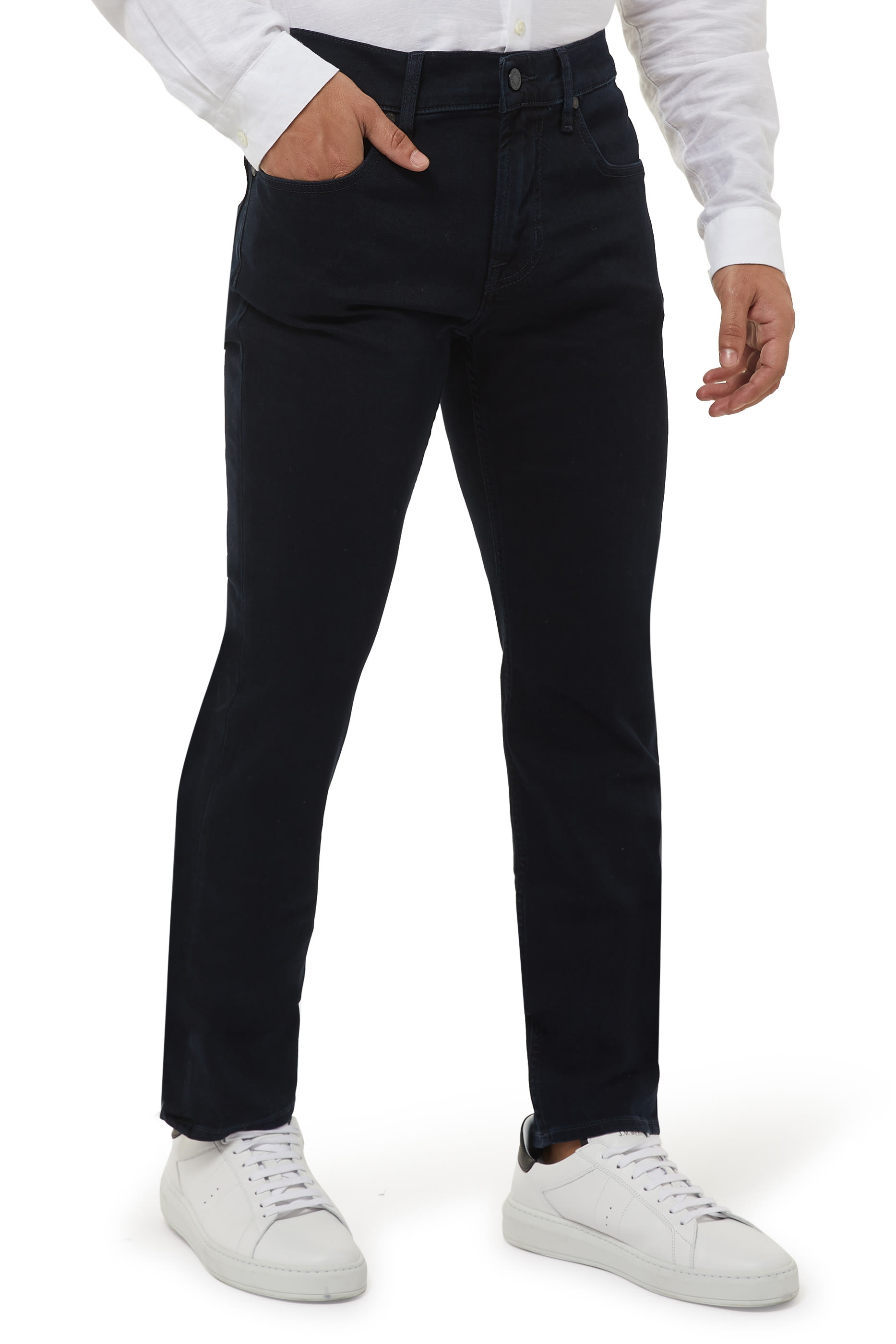 بنطال جينز دينم بقصة ضيقة