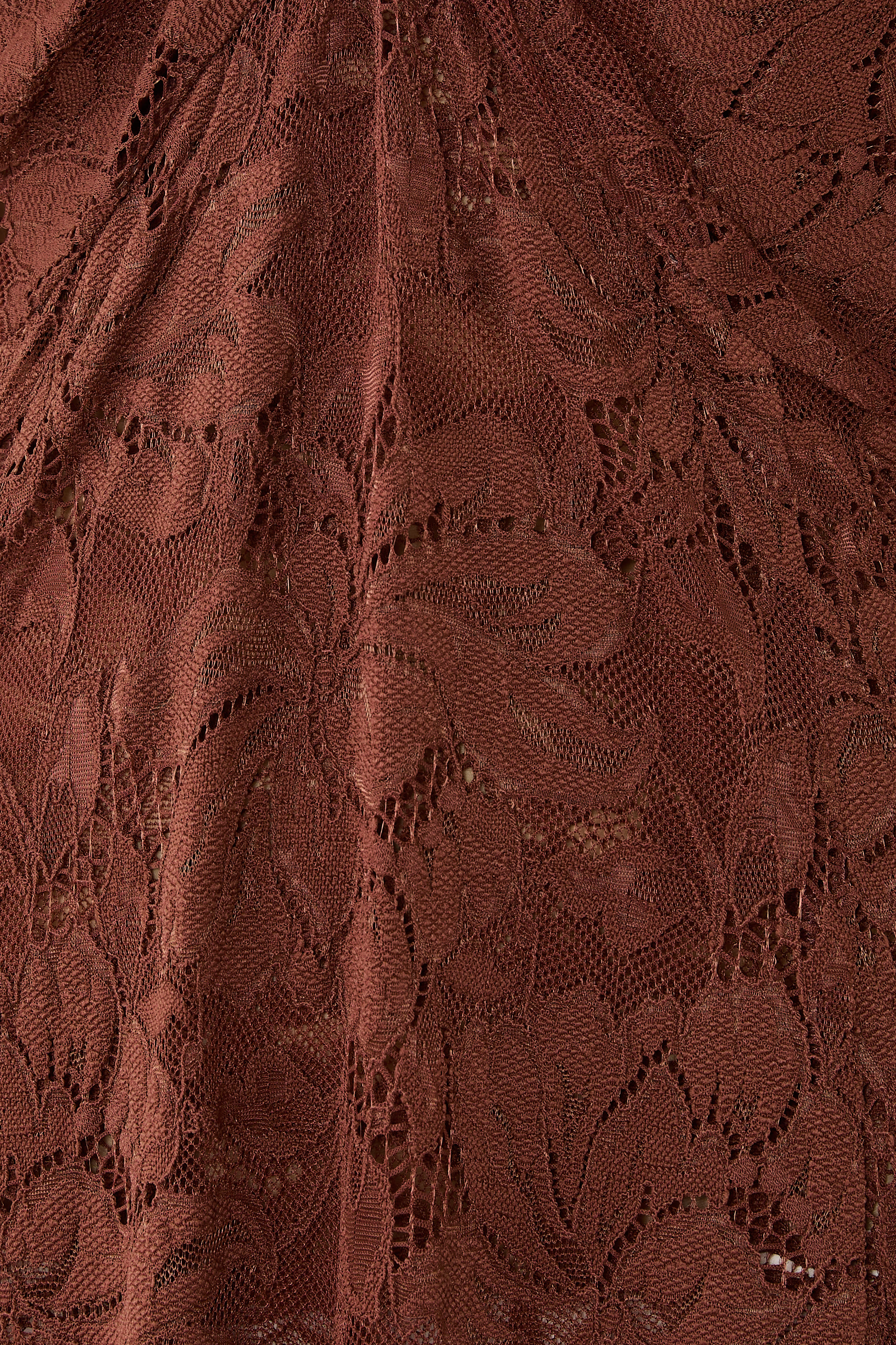 فستان طويل دانتيل