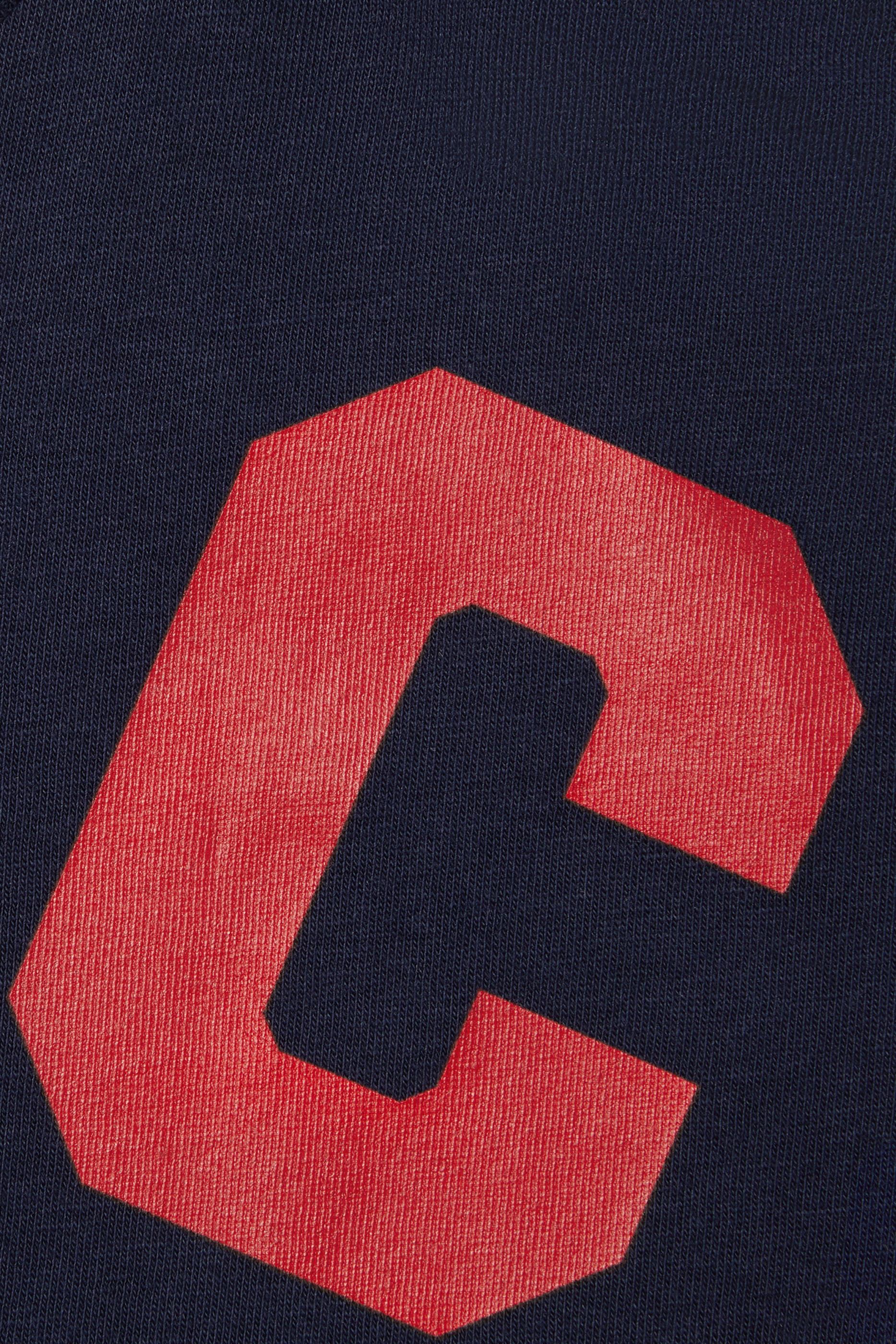 تيشيرت بطبعة شعار الماركة للأطفال