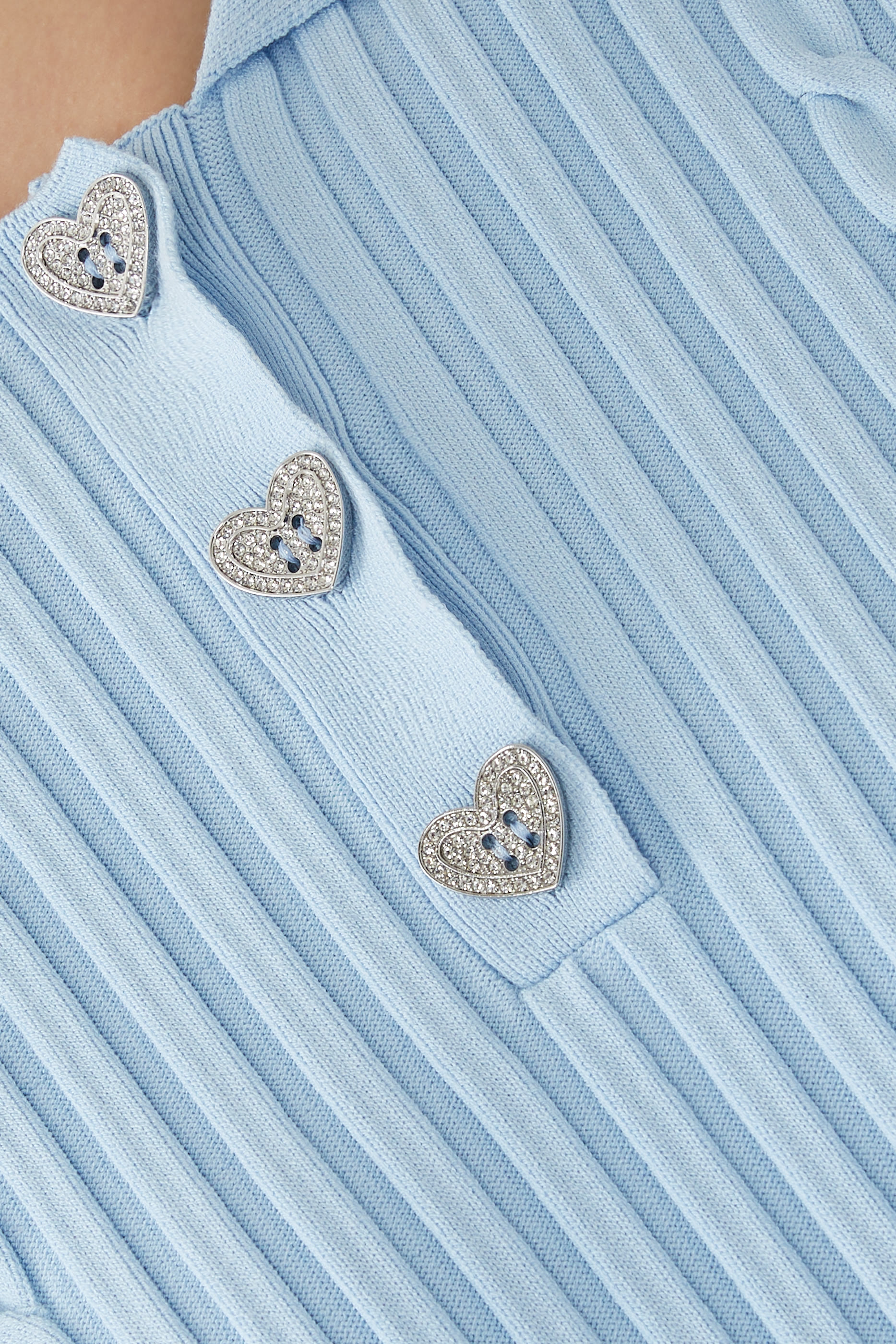 فستان بولو بأزرار مرصعة بكريستال متوسط الطول