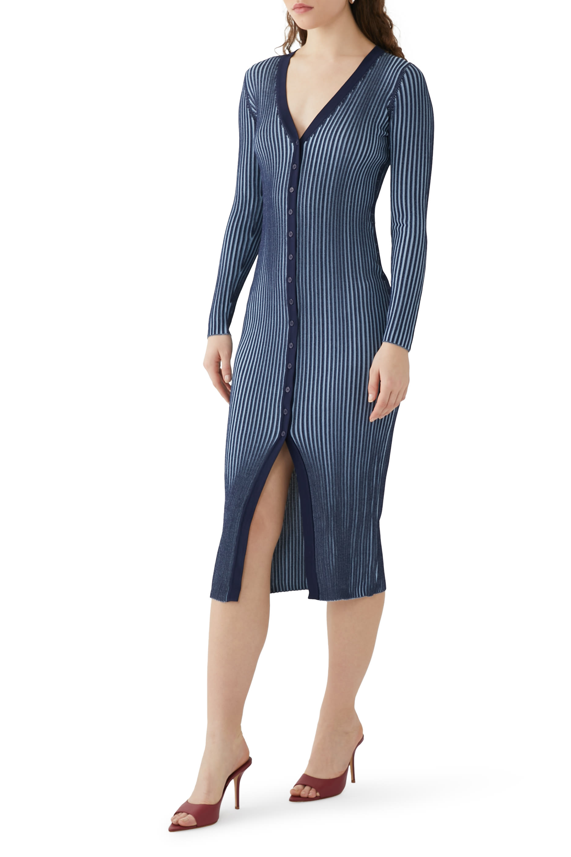 فستان شوكو بتصميم كنزة