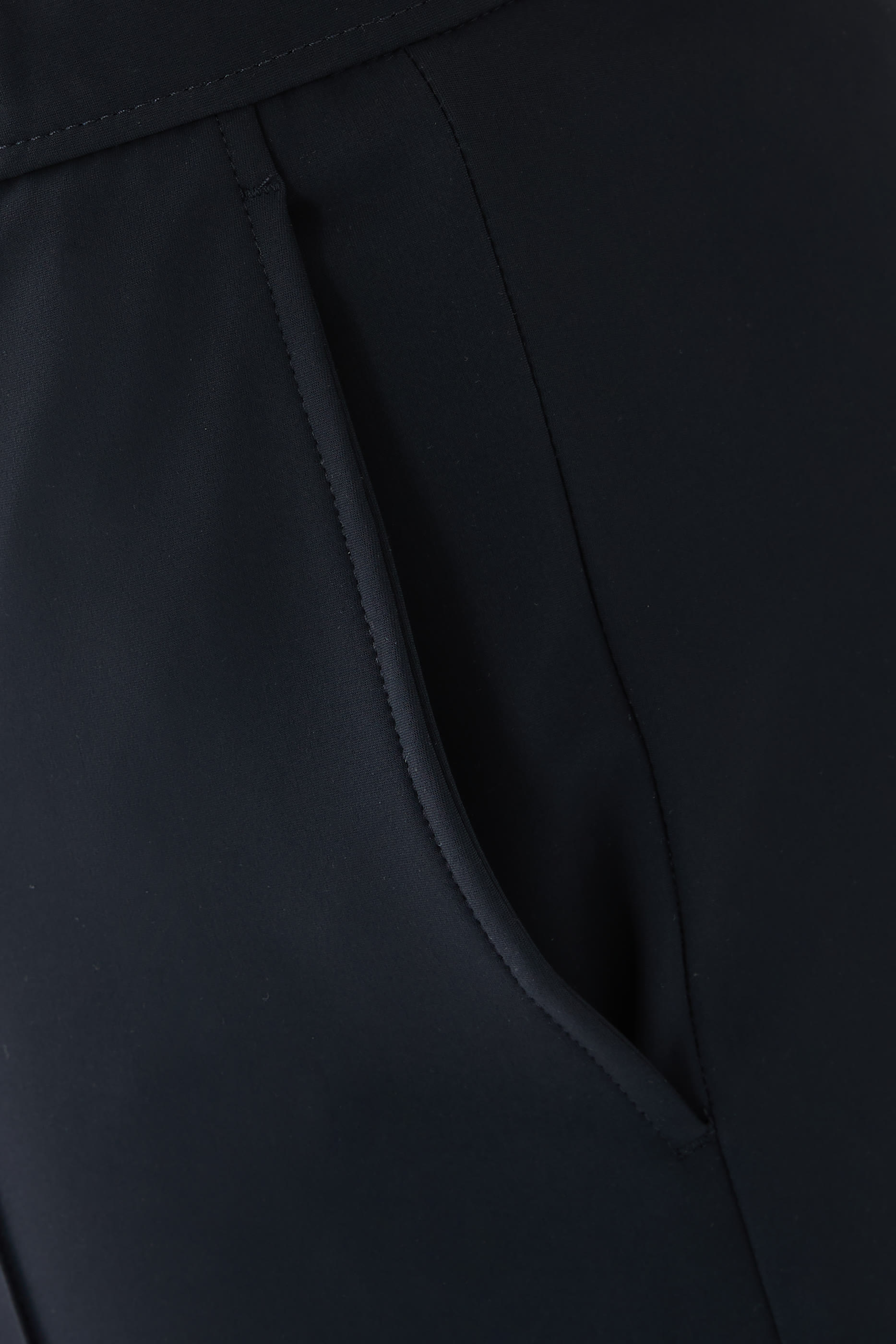 بنطال كيرتس برباط تضييق