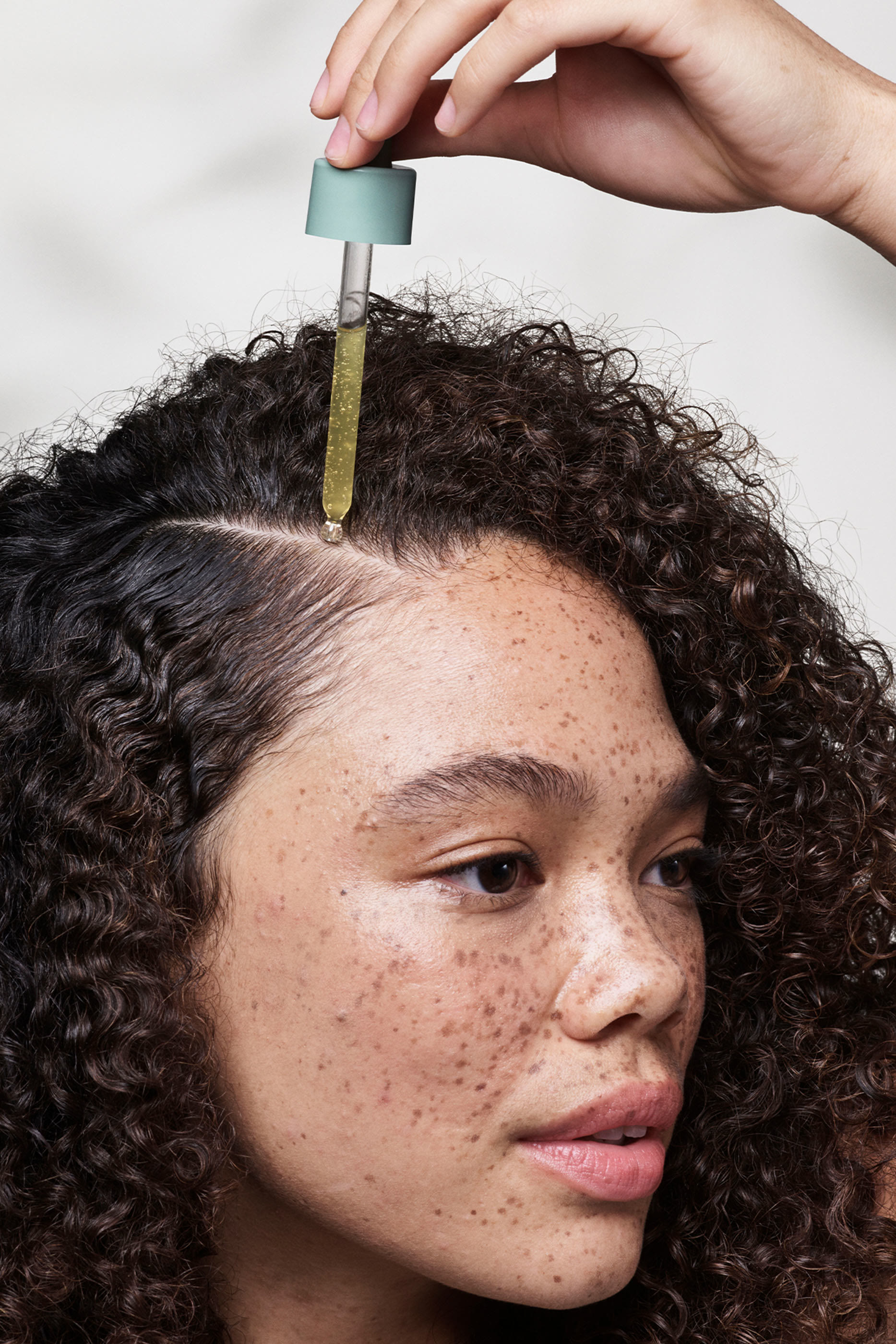 سيروم سكالب سولوشنز الليلي لتجديد فروة الرأس