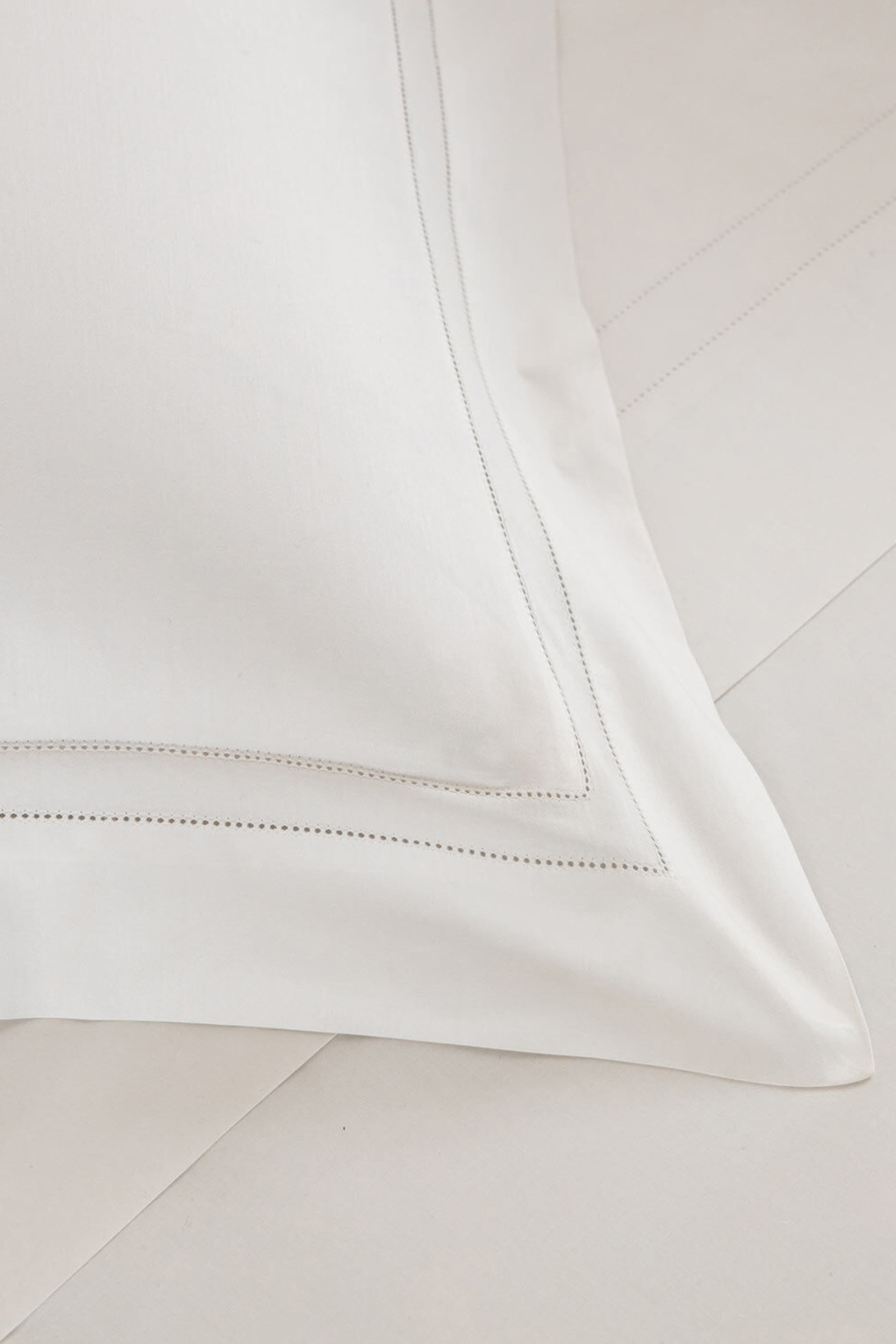 غطاء لحاف دوبيو أجور