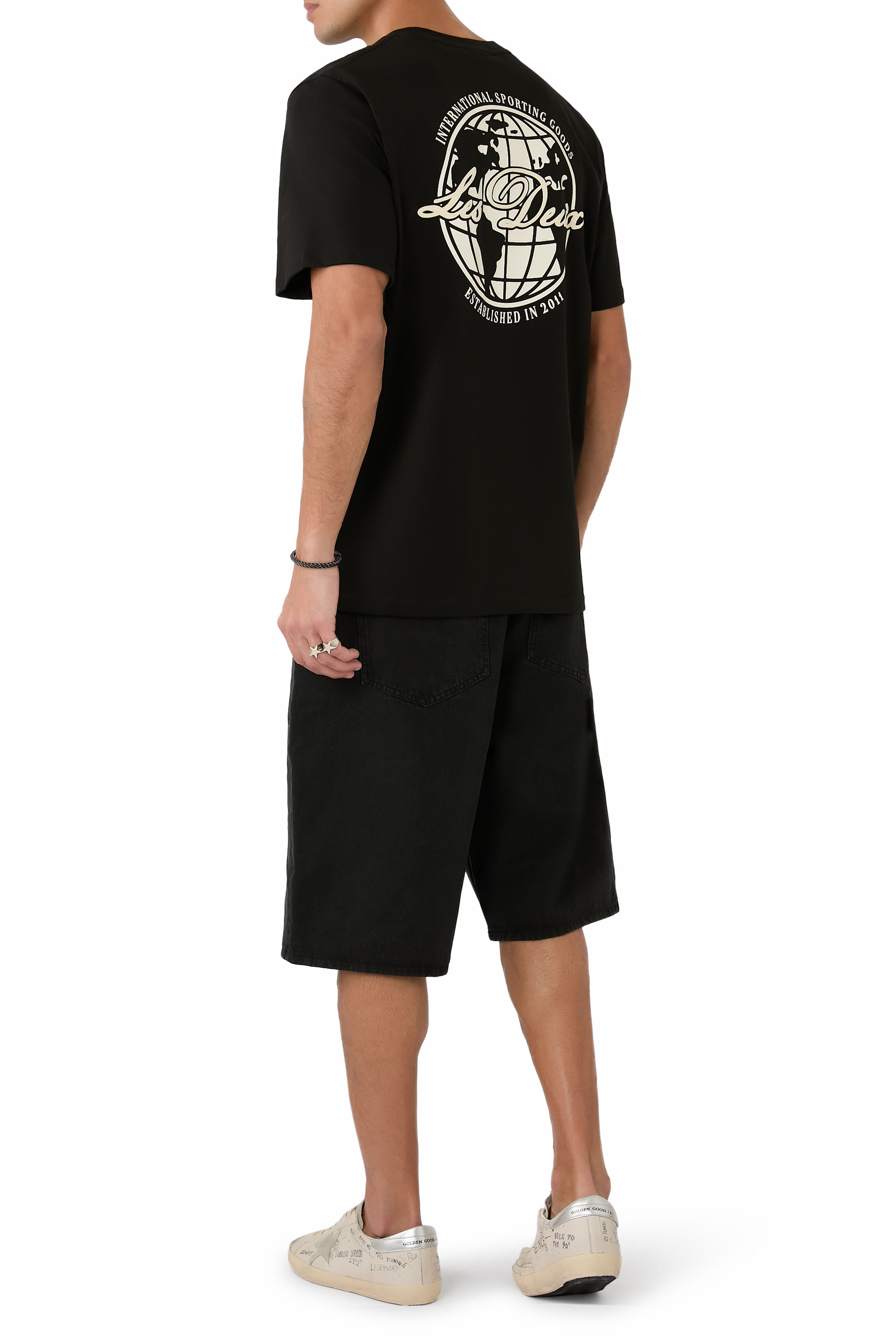 تيشيرت بين غلوب