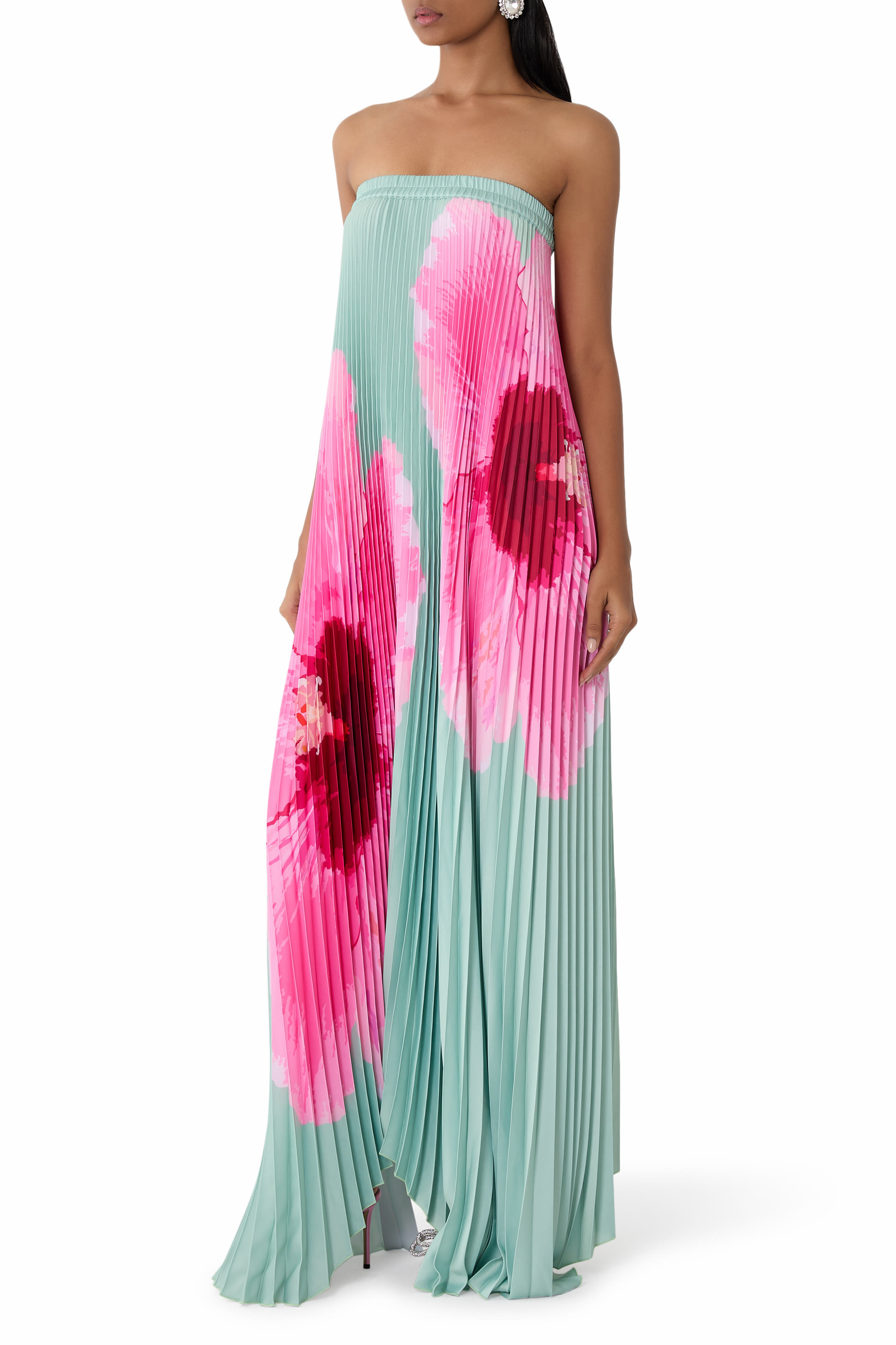 فستان سهرة بيسوس بلا حمالات