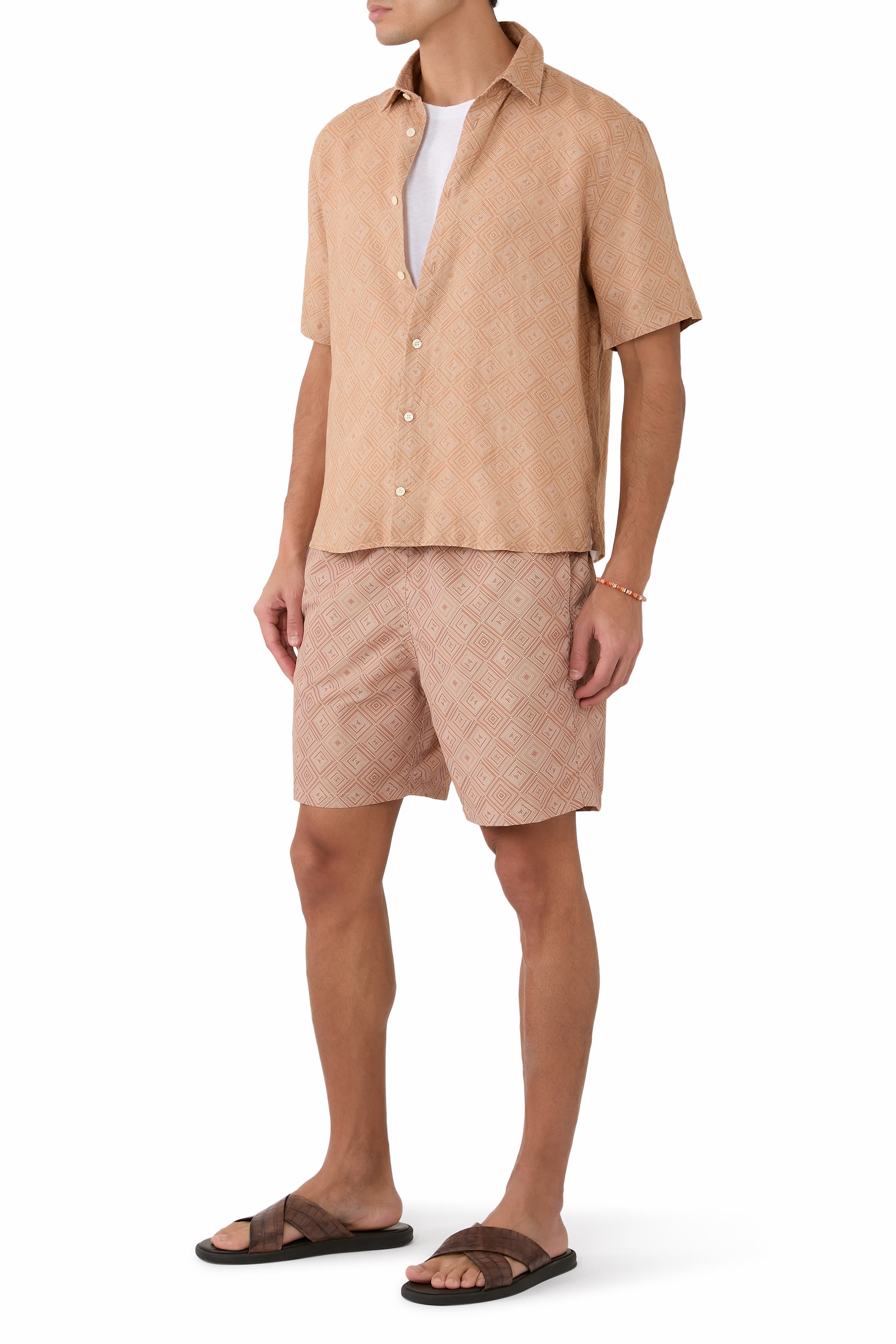 قميص كاسترو