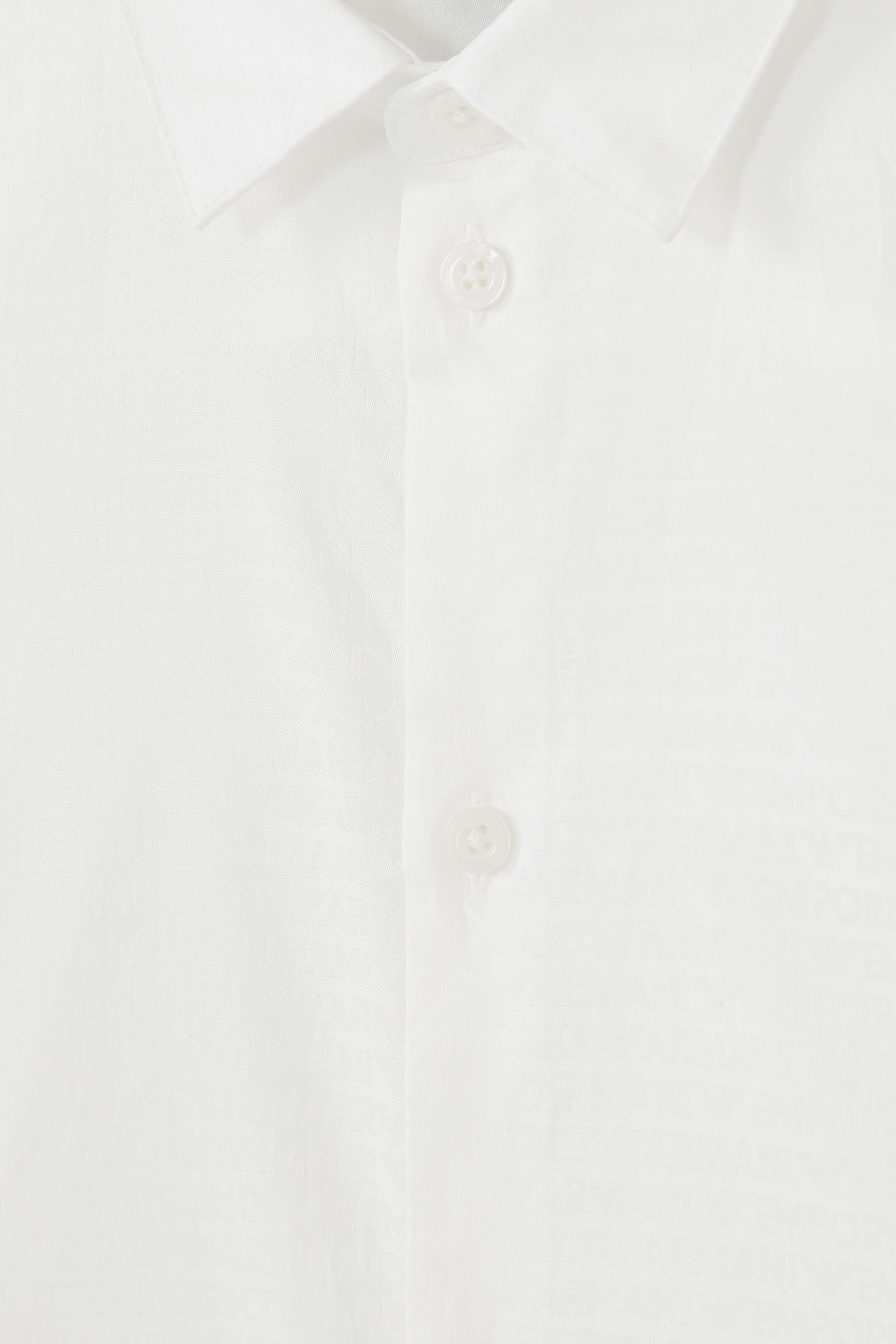 قميص بنقشة شعار الماركة للأطفال