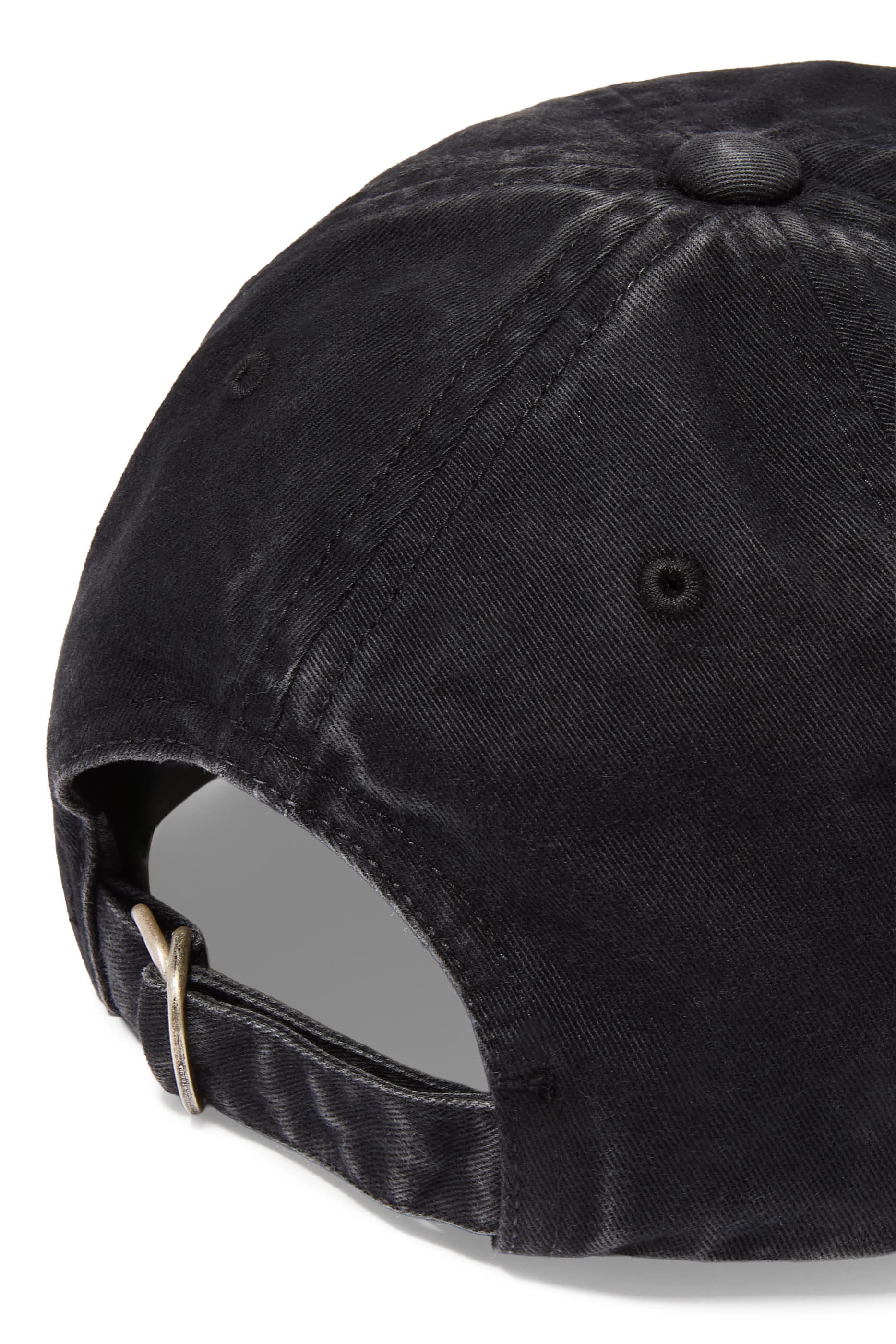 كاب بيسبول بشعار الماركة