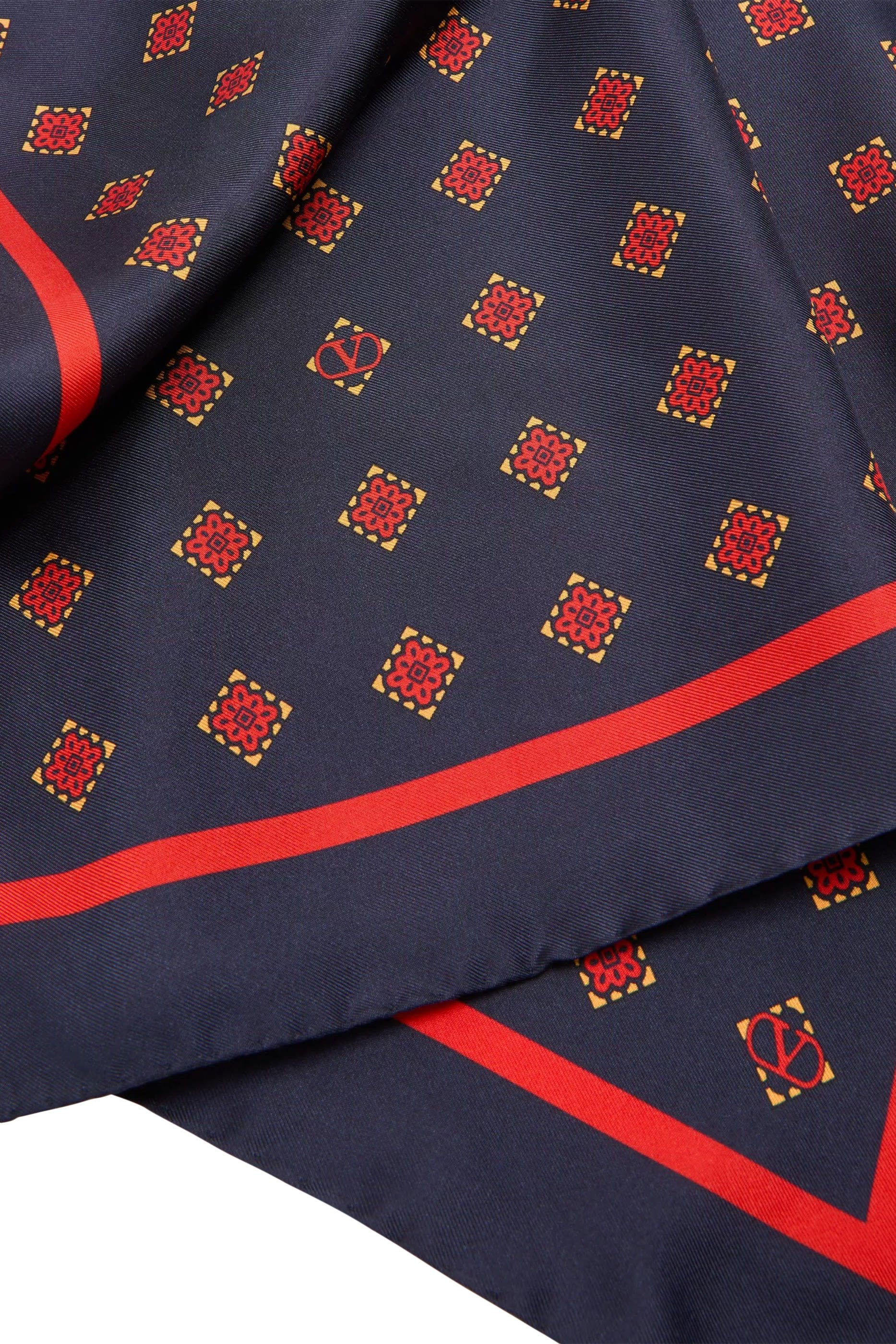 وشاح أوبتيكول حرير