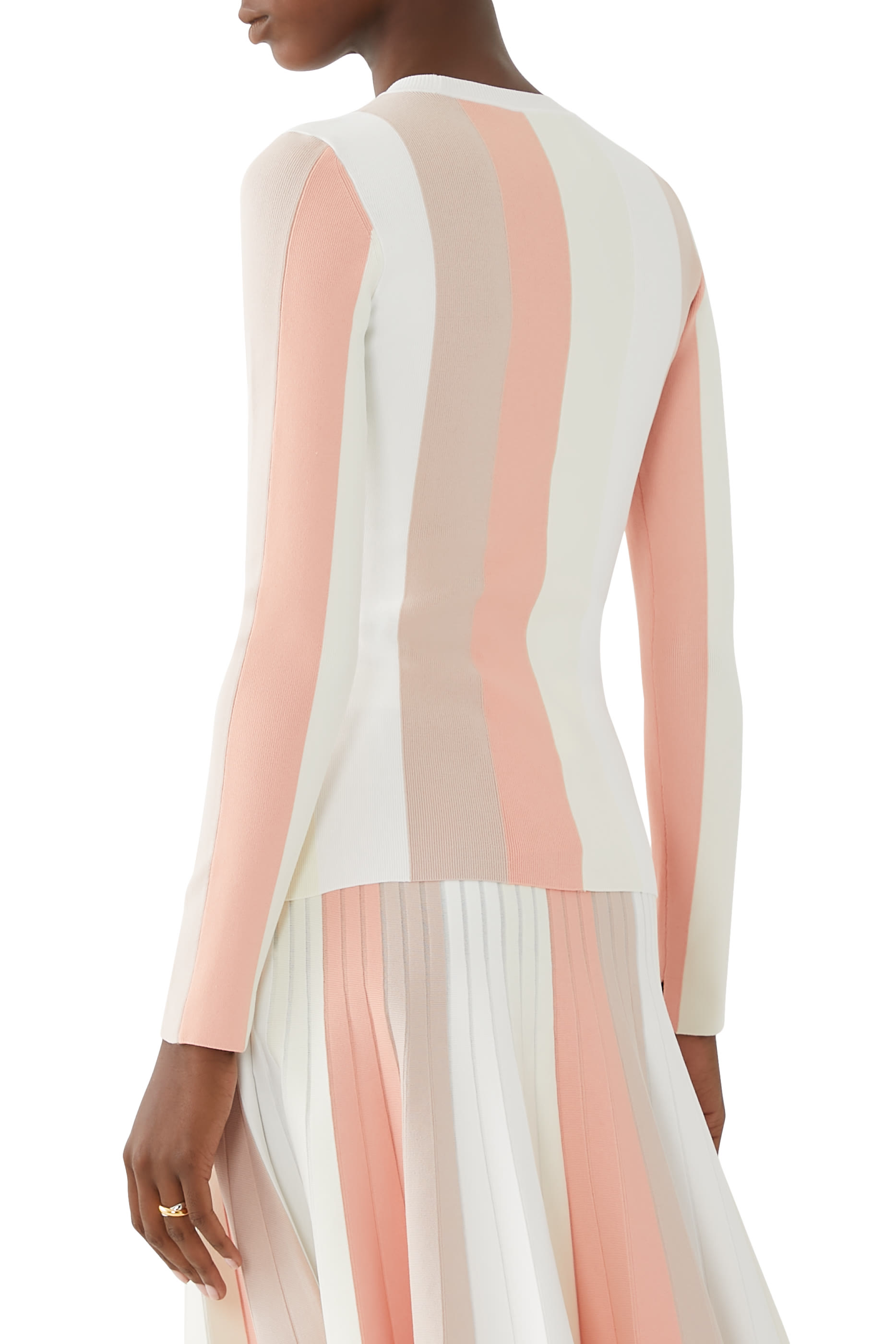 بلوزة مضلعة مخططة