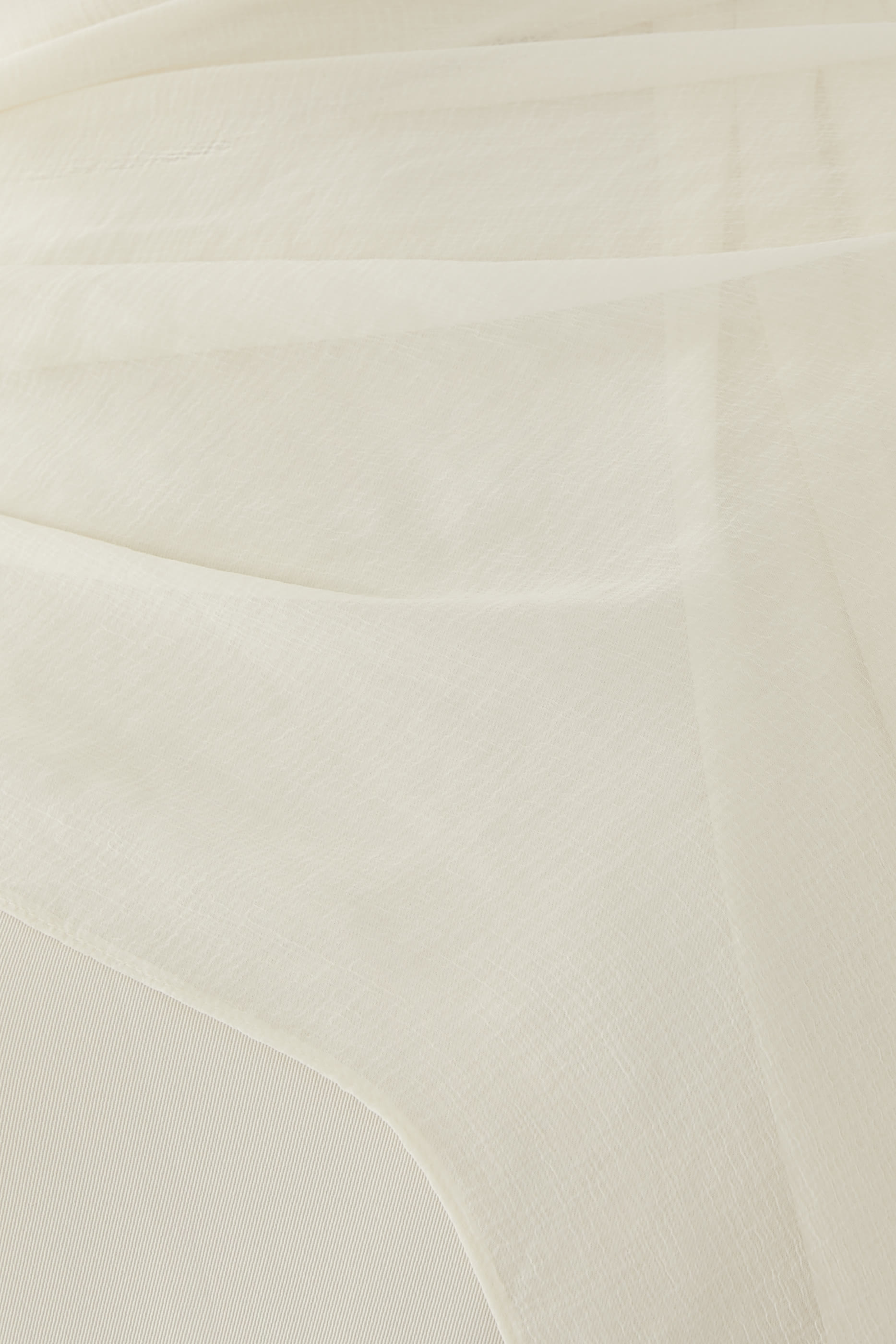 فستان سهاب بأجزاء بتصميم وشاح