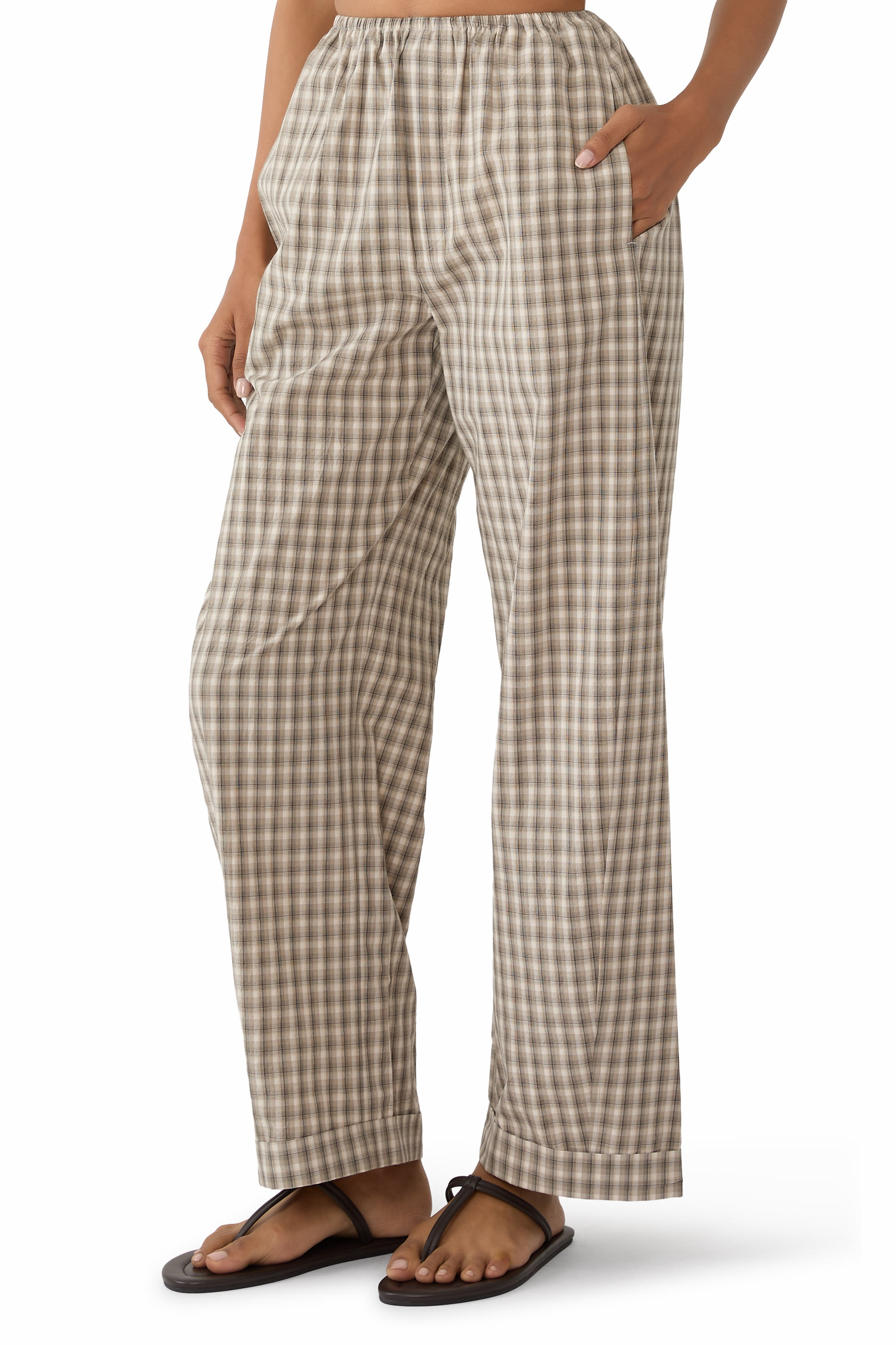 بنطال يايوي بنقشة مربعات