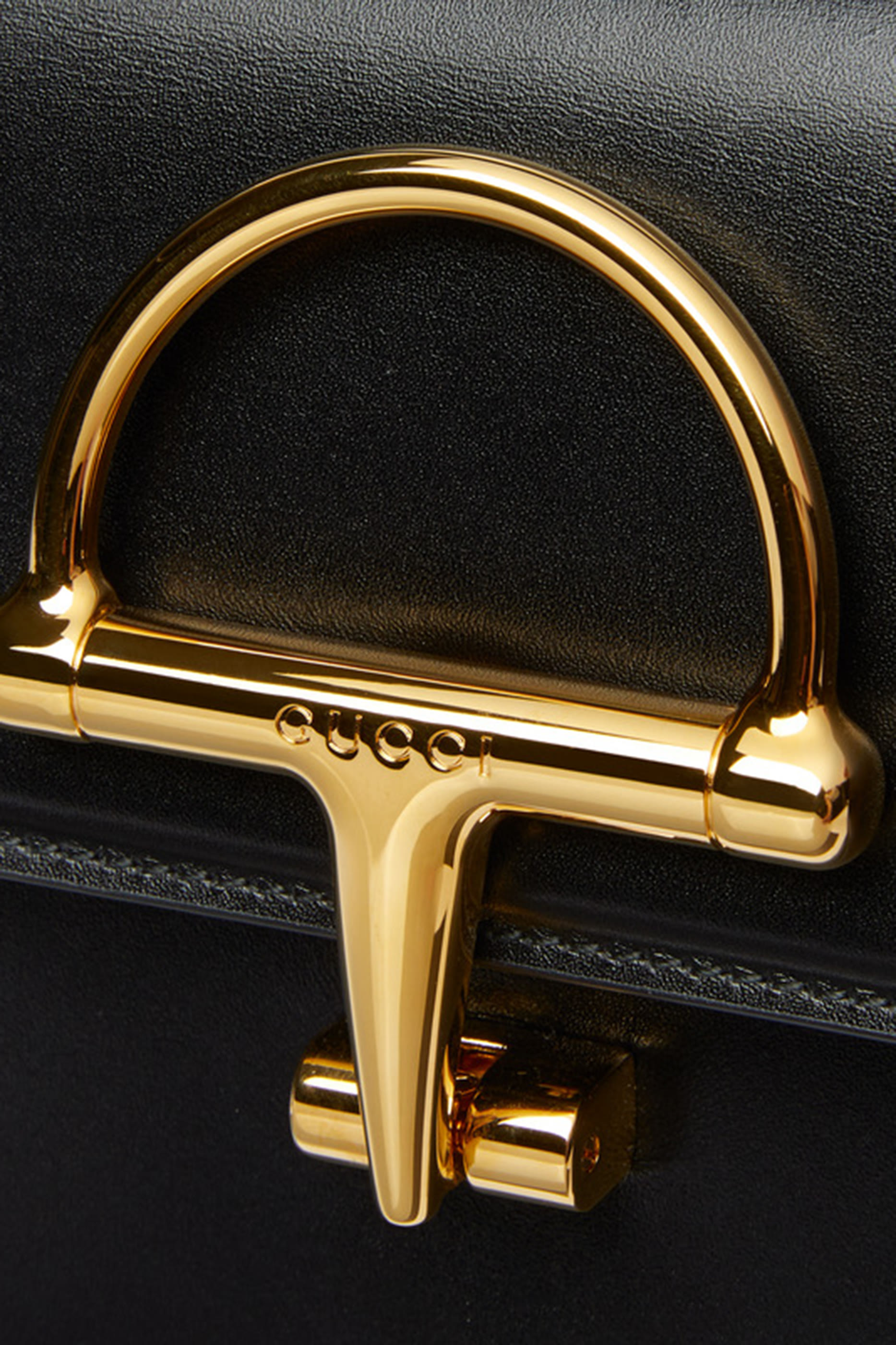 حقيبة سيينا صغيرة بيد علوية