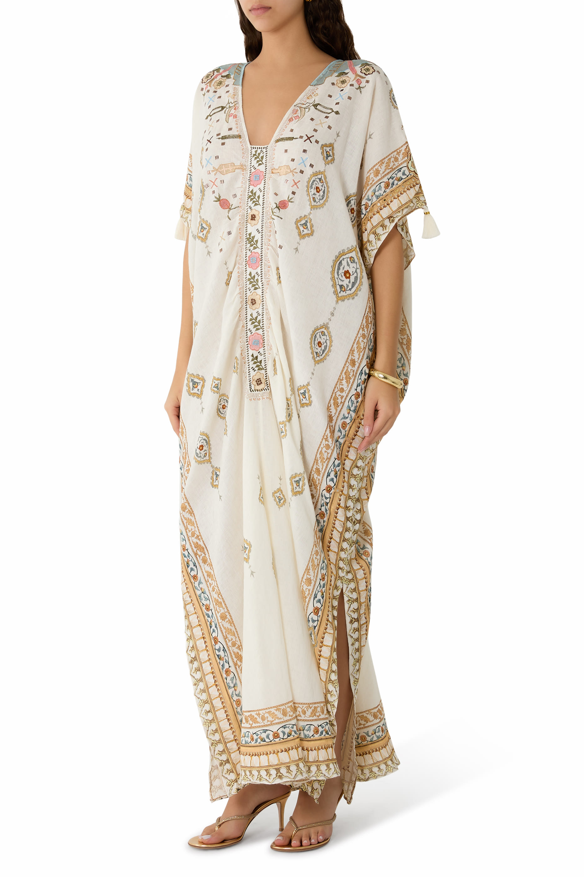 قفطان أوتومان ديناستي بتفاصيل في الأمام