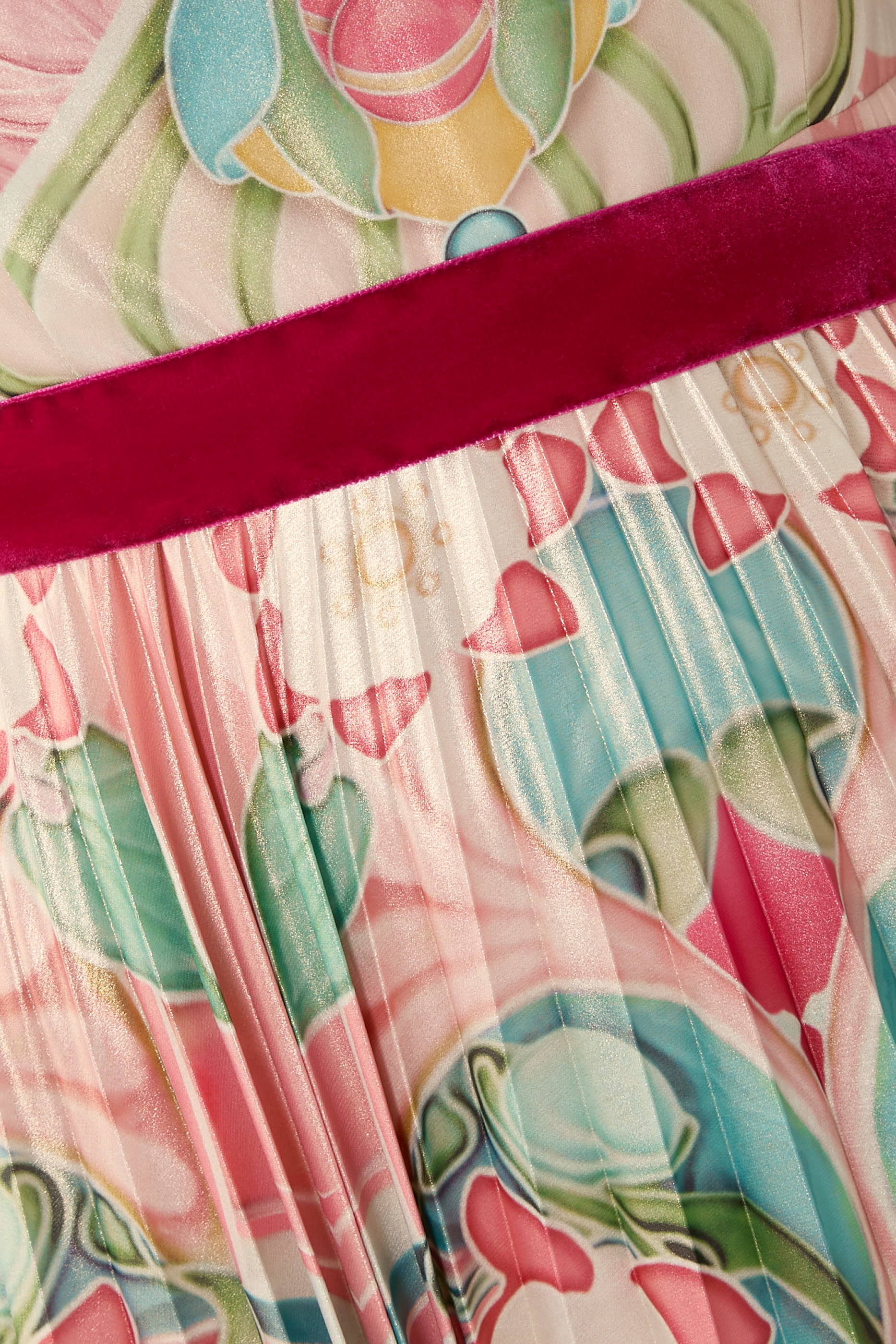 فستان فيليكس بطبعات مستوحاة من السيراميك