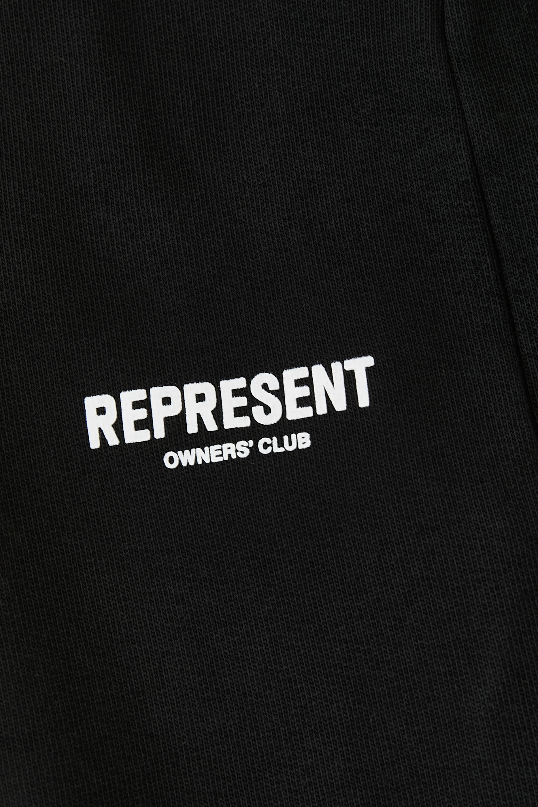 بنطال رياضي مزين بشعار أونرز كلوب قصير للأطفال null