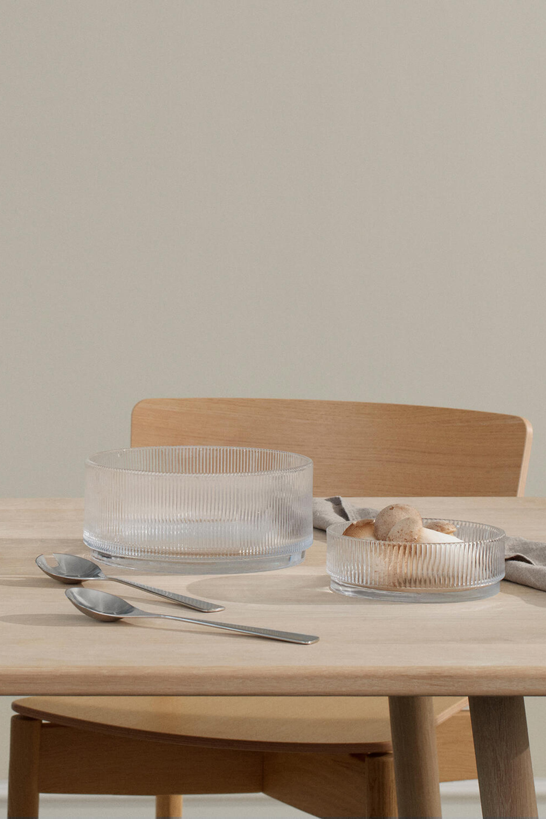 وعاء تقديم بيلاسترو